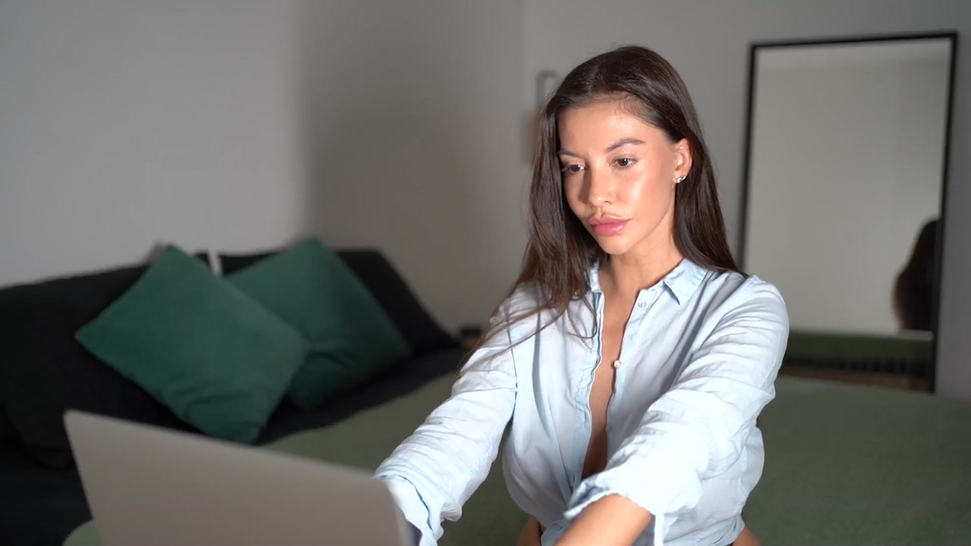 Gallery image thumbnail from Dorothea_'s myfreecams stream on, 06/13/2025, 20:46 image 14 of 20