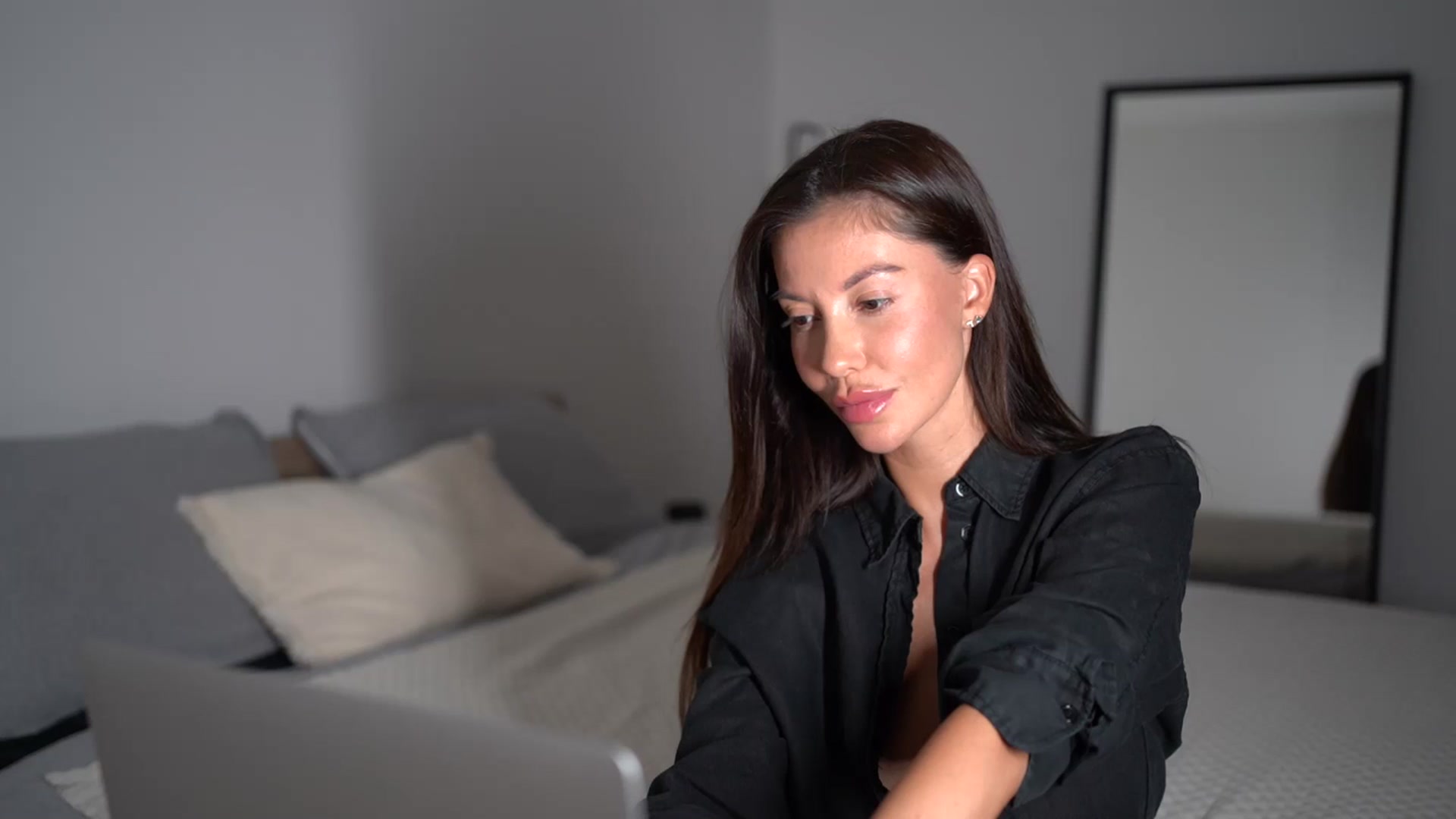 Gallery image thumbnail from Dorothea_'s myfreecams stream on, 07/12/2025, 21:08 image 18 of 20