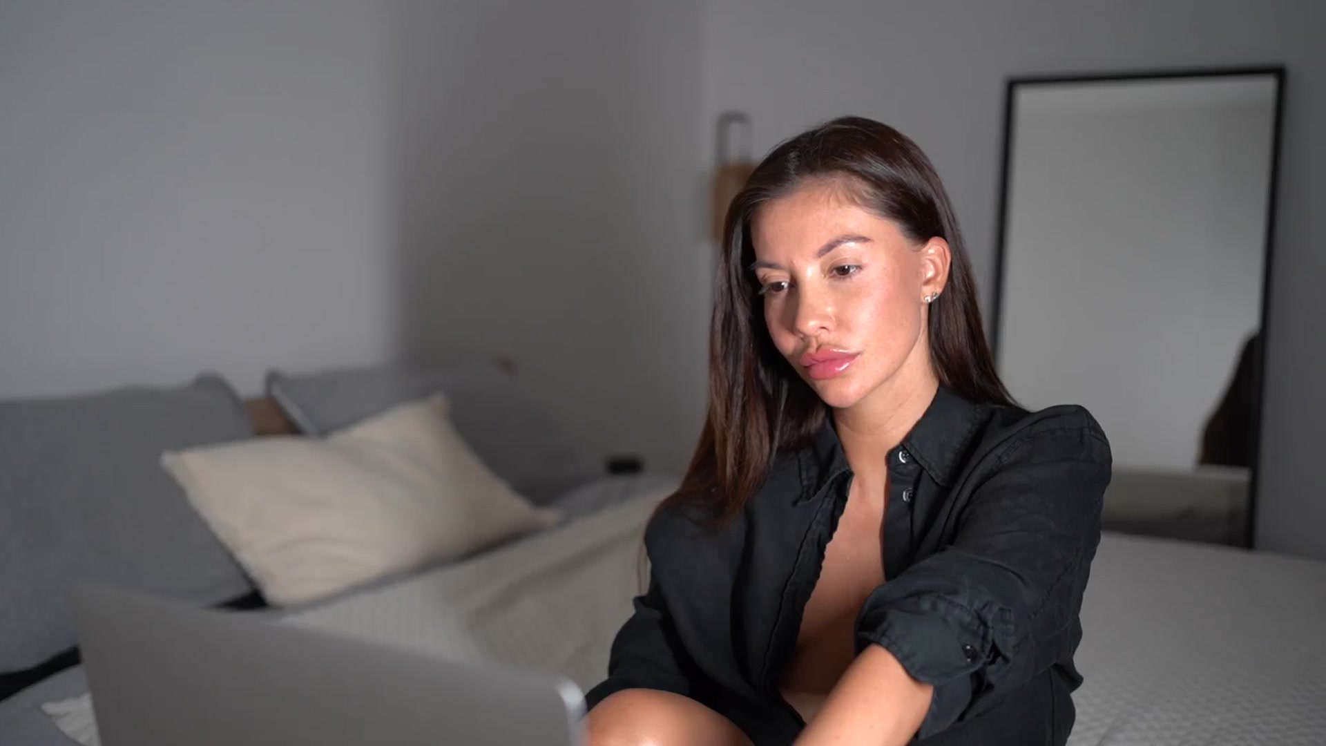 Gallery image thumbnail from Dorothea_'s myfreecams stream on, 07/12/2025, 21:08 image 6 of 20
