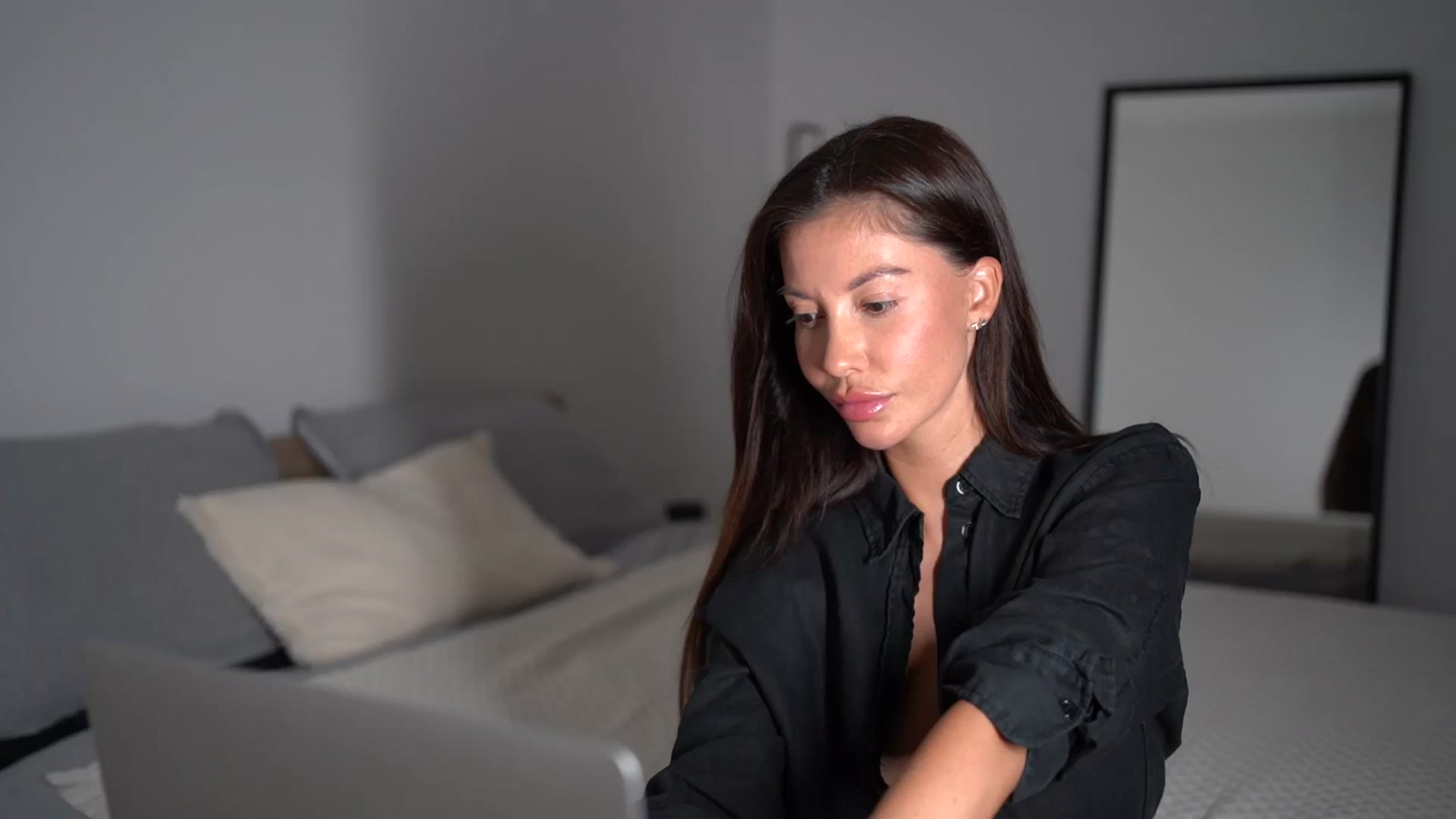 Gallery image thumbnail from Dorothea_'s myfreecams stream on, 07/12/2025, 21:08 image 17 of 20