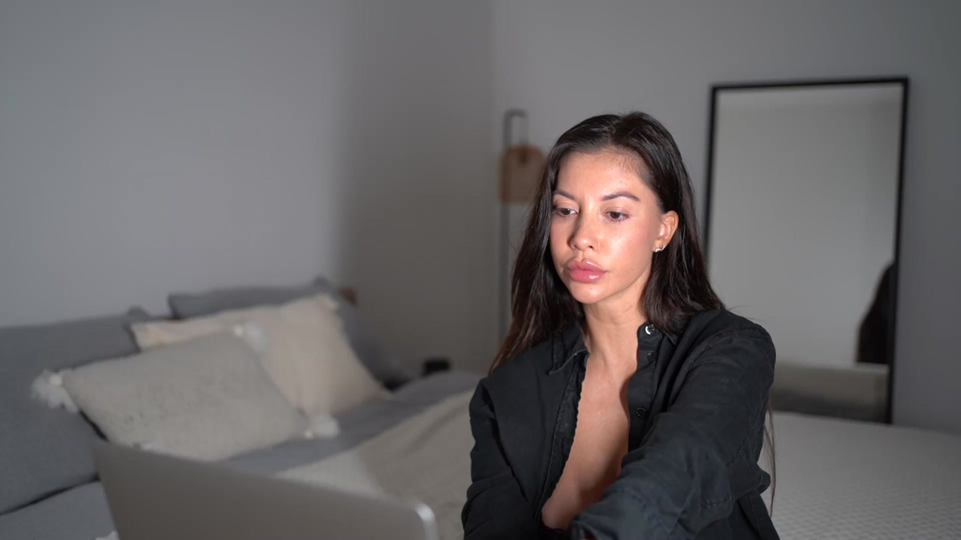 Gallery image thumbnail from Dorothea_'s myfreecams stream on, 07/18/2025, 21:25 image 18 of 20