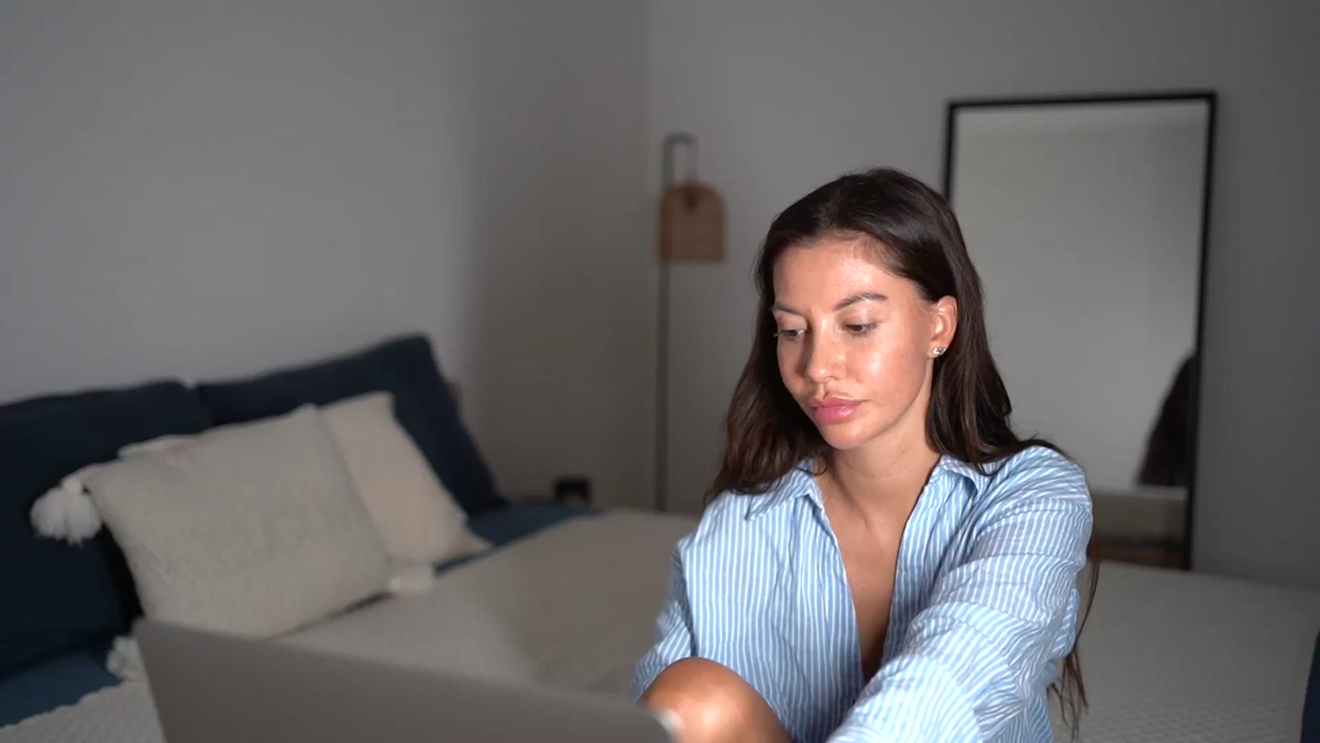 Gallery image thumbnail from Dorothea_'s myfreecams stream on, 07/27/2025, 20:58 image 19 of 20