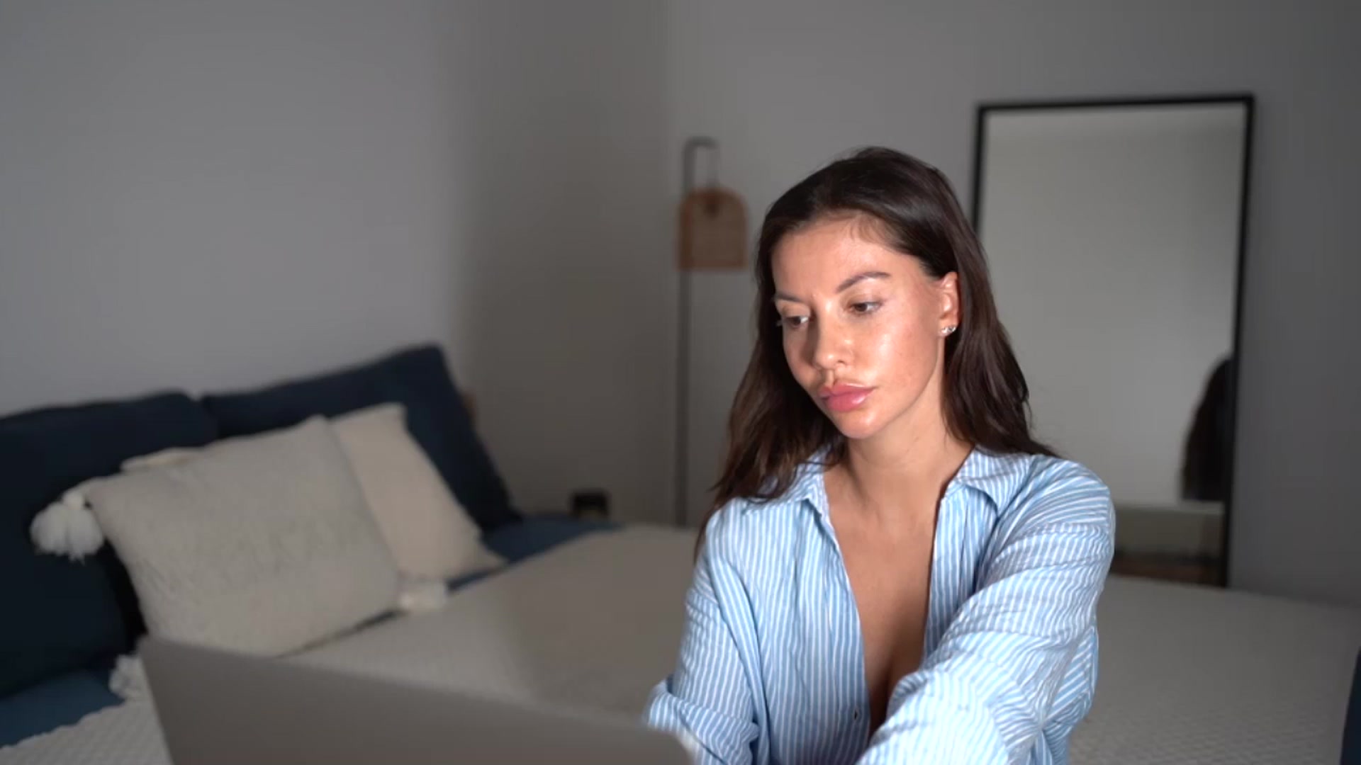 Gallery image thumbnail from Dorothea_'s myfreecams stream on, 07/27/2025, 20:58 image 1 of 20