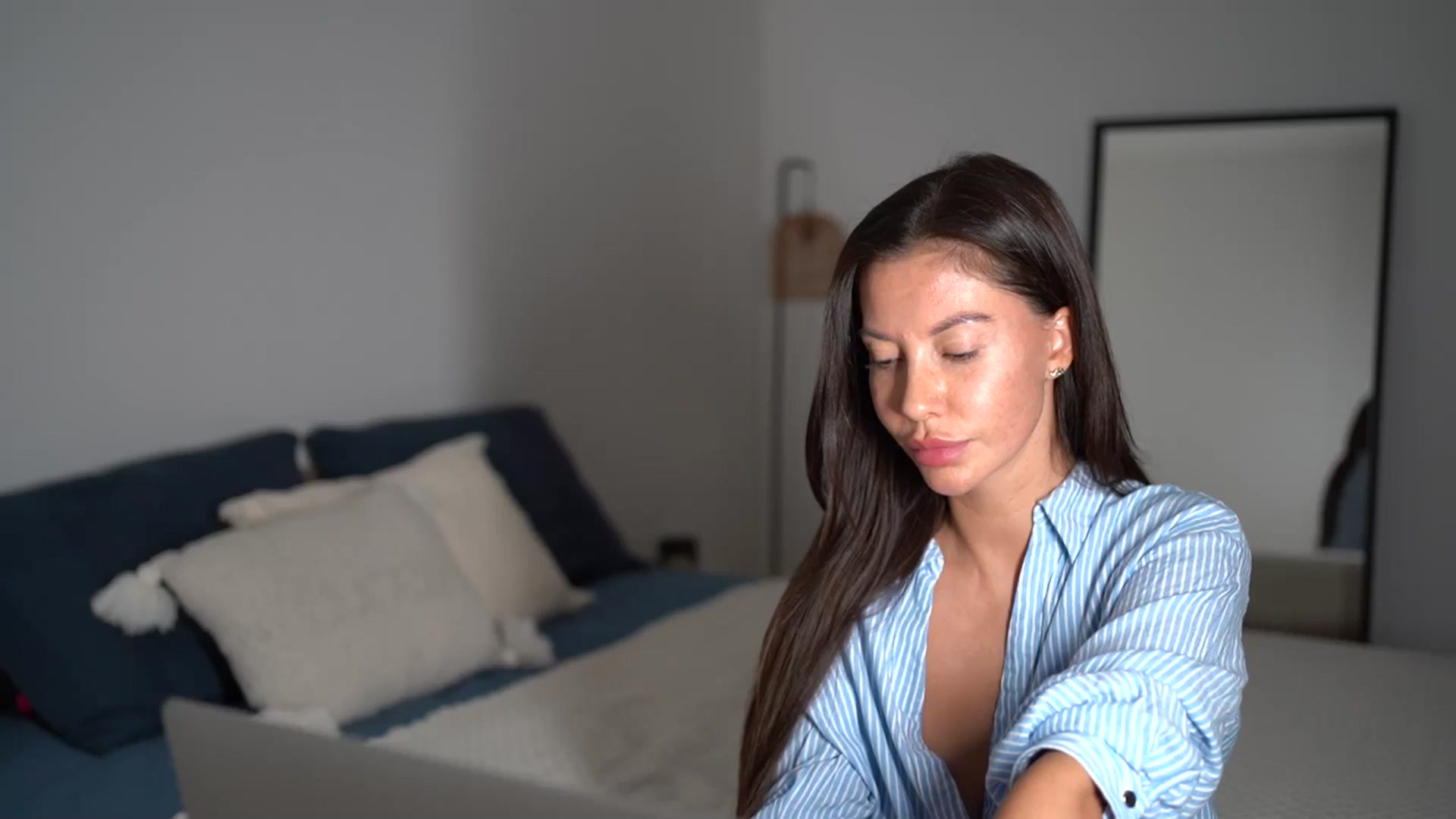 Gallery image thumbnail from Dorothea_'s myfreecams stream on, 07/30/2025, 20:35 image 18 of 20