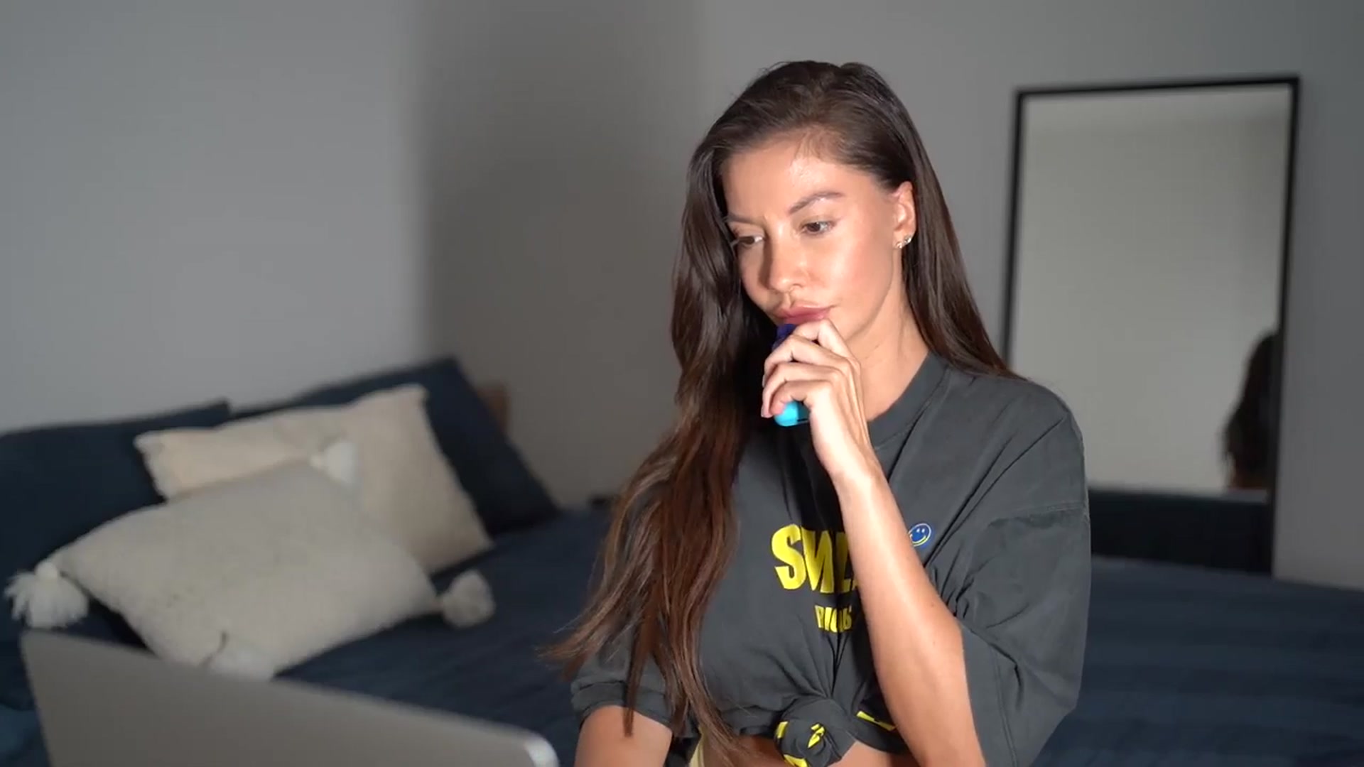 Gallery image thumbnail from Dorothea_'s myfreecams stream on, 08/04/2025, 21:08 image 20 of 20