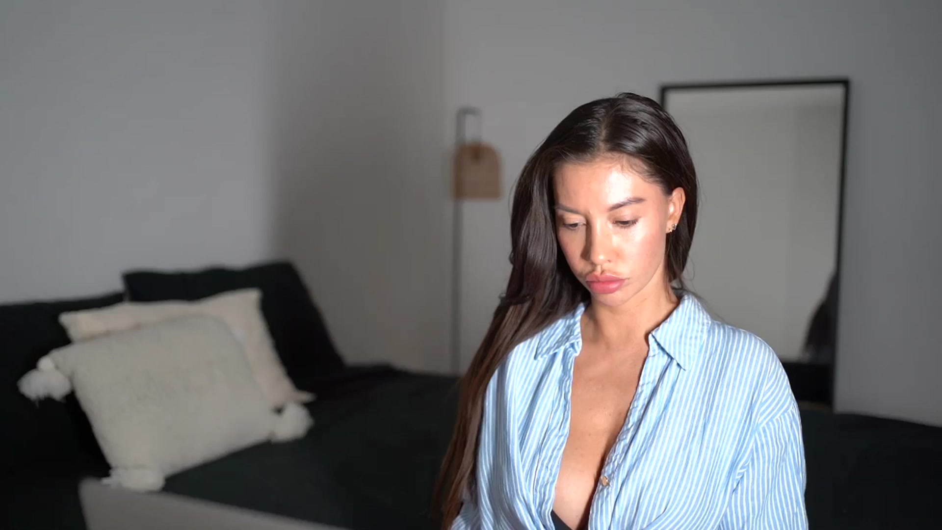 Gallery image thumbnail from Dorothea_'s myfreecams stream on, 08/06/2025, 20:52 image 17 of 20