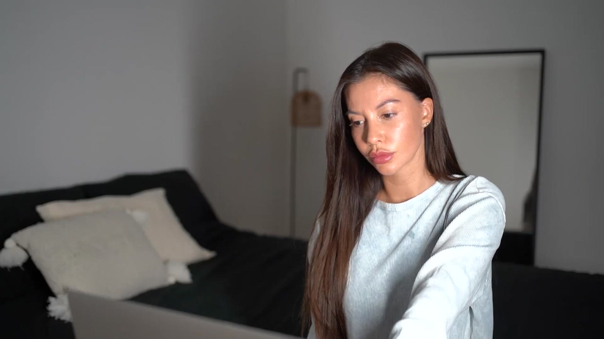 Gallery image thumbnail from Dorothea_'s myfreecams stream on, 08/07/2025, 21:07 image 5 of 20