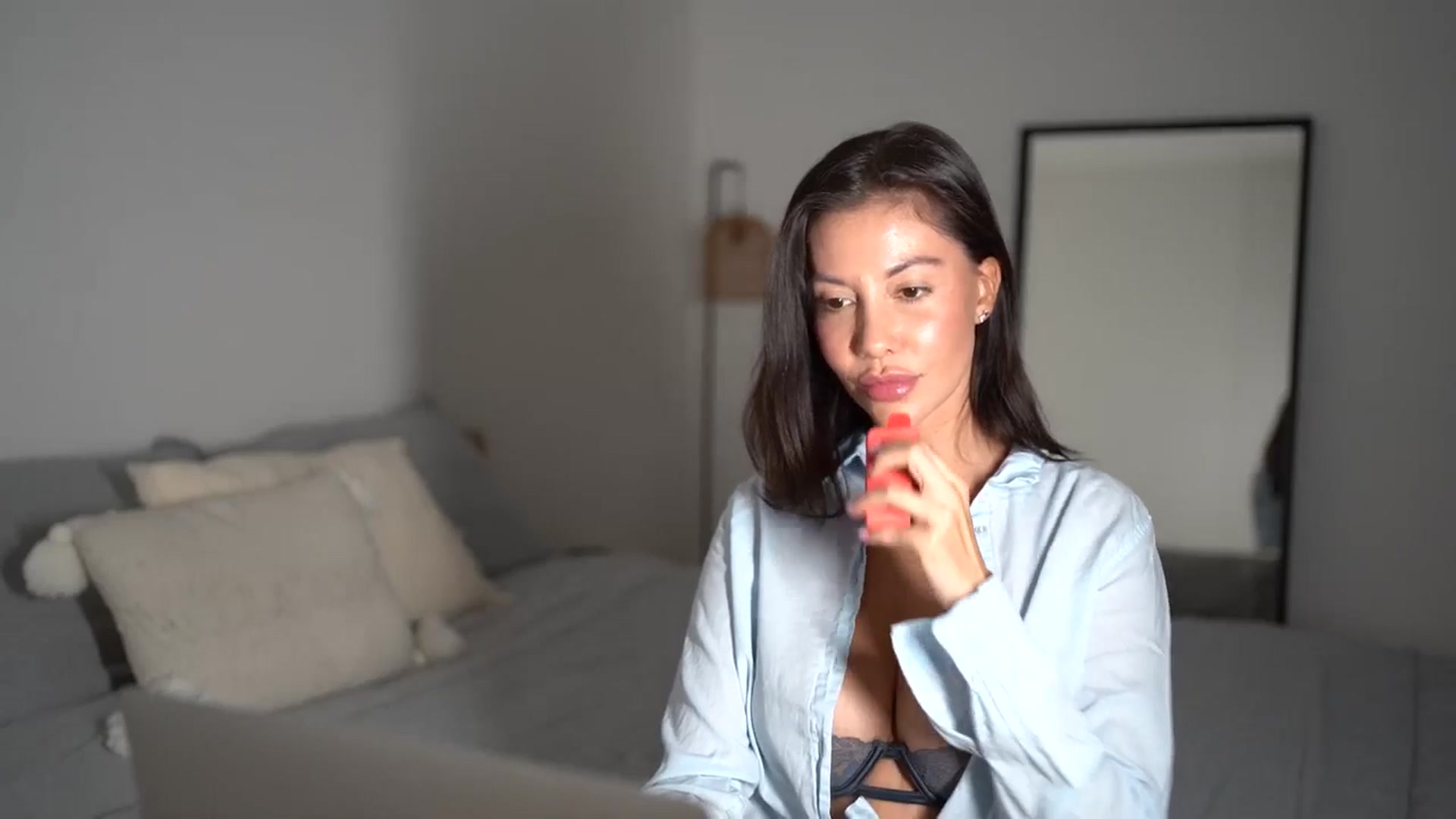 Gallery image thumbnail from Dorothea_'s myfreecams stream on, 08/18/2025, 21:24 image 5 of 20