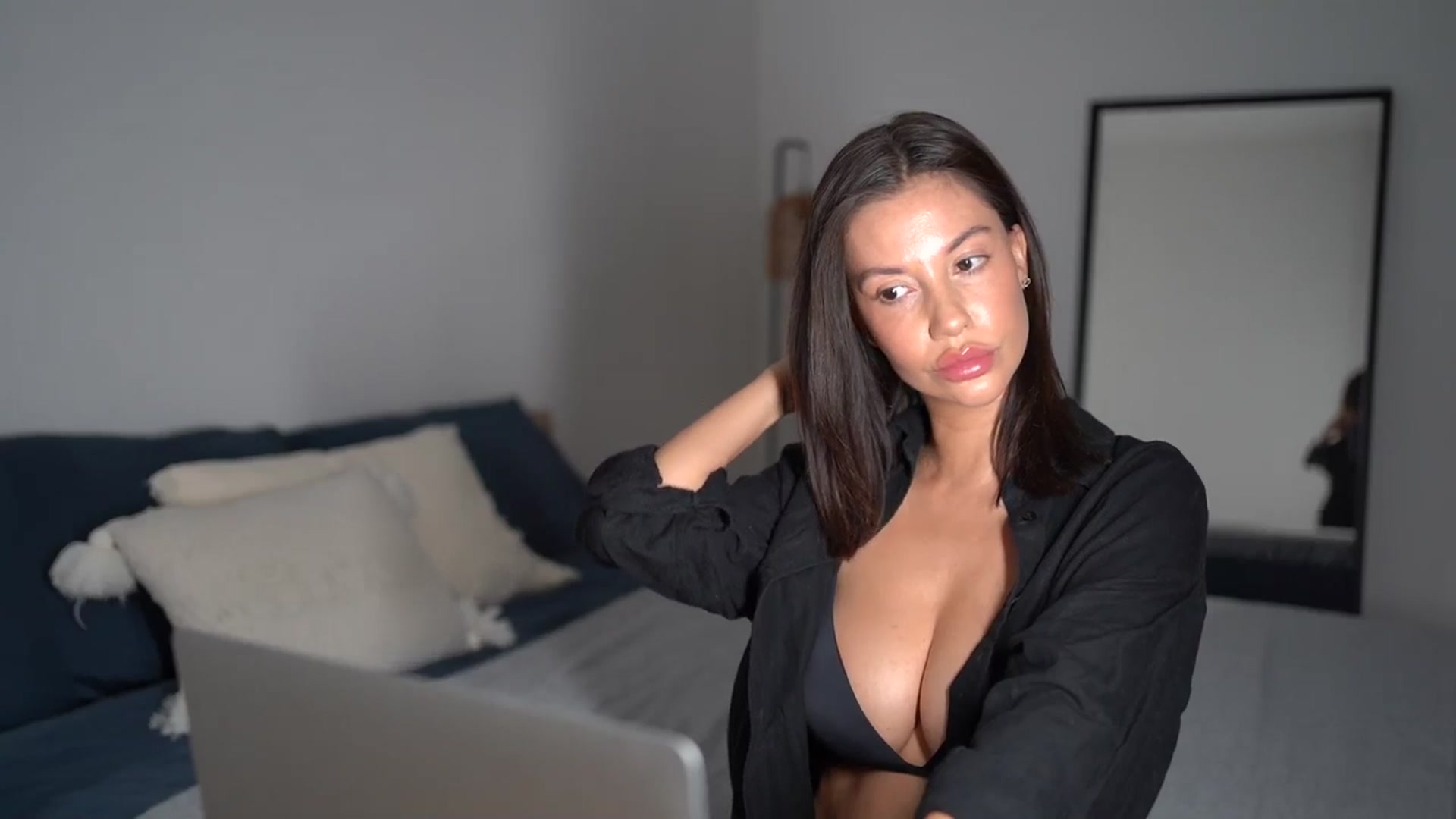 Gallery image thumbnail from Dorothea_'s myfreecams stream on, 09/02/2025, 21:29 image 12 of 20
