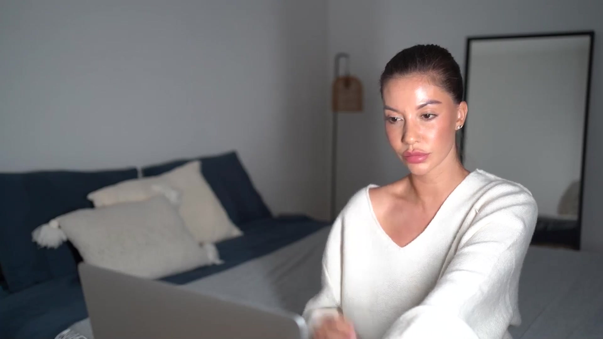 Gallery image thumbnail from Dorothea_'s myfreecams stream on, 09/07/2025, 21:39 image 5 of 20