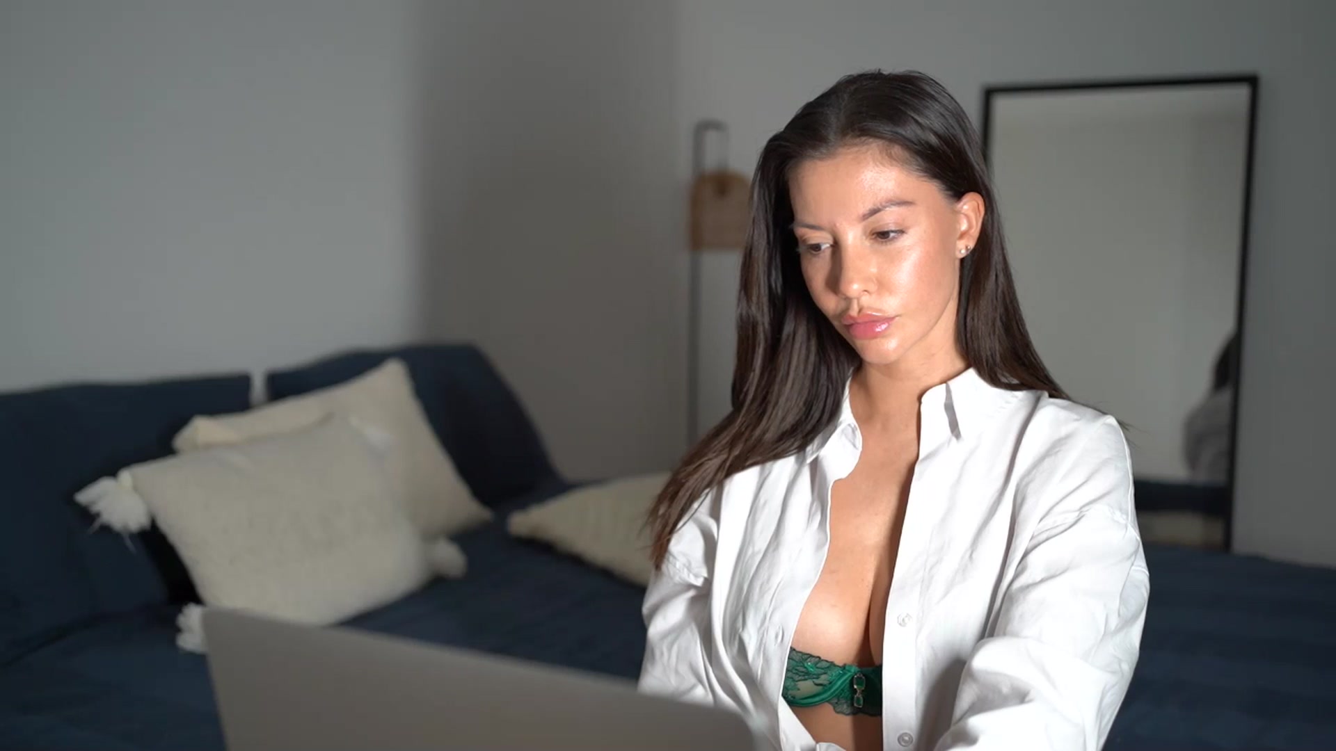 Gallery image thumbnail from Dorothea_'s myfreecams stream on, 10/25/2025, 21:55 image 19 of 20