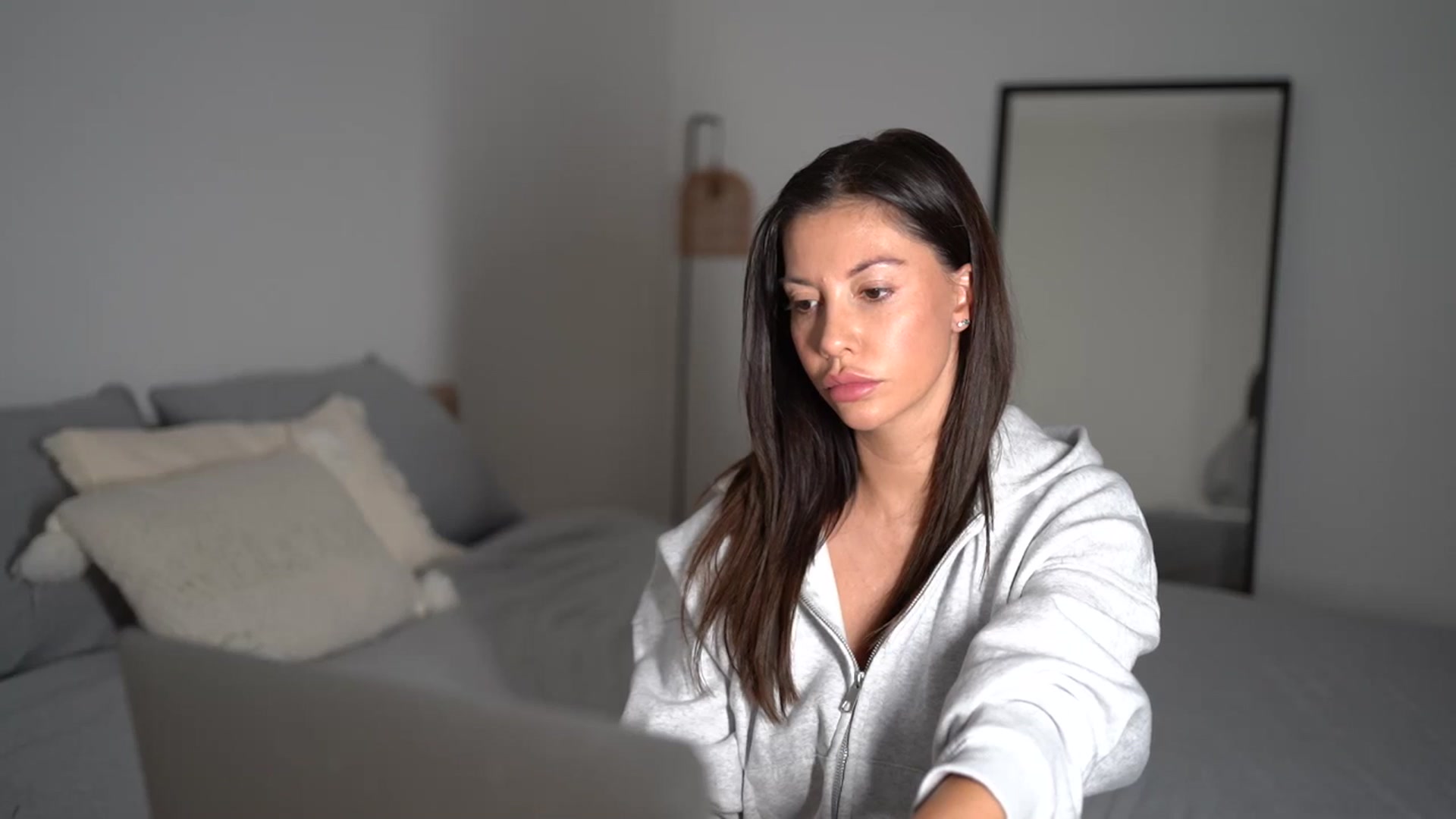 Gallery image thumbnail from Dorothea_'s myfreecams stream on, 10/31/2025, 22:01 image 15 of 20