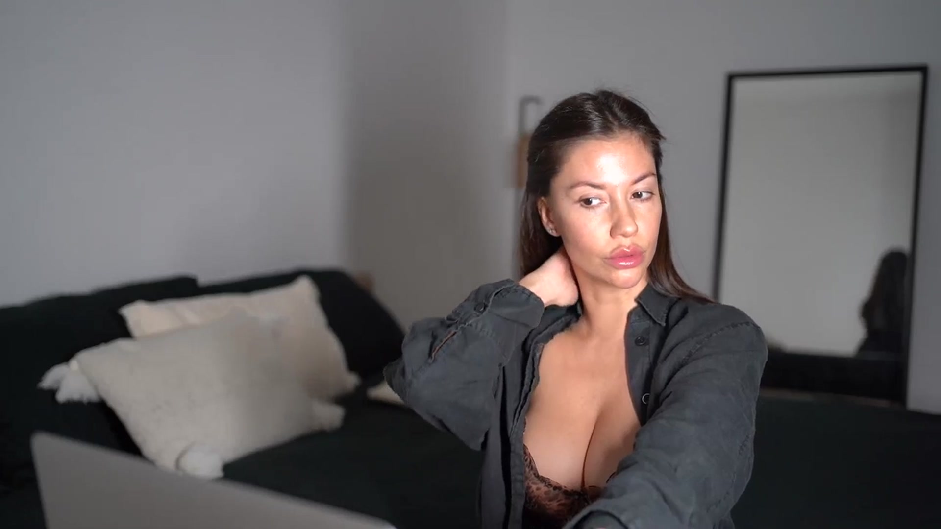 Gallery image thumbnail from Dorothea_'s myfreecams stream on, 11/08/2025, 17:08 image 11 of 20