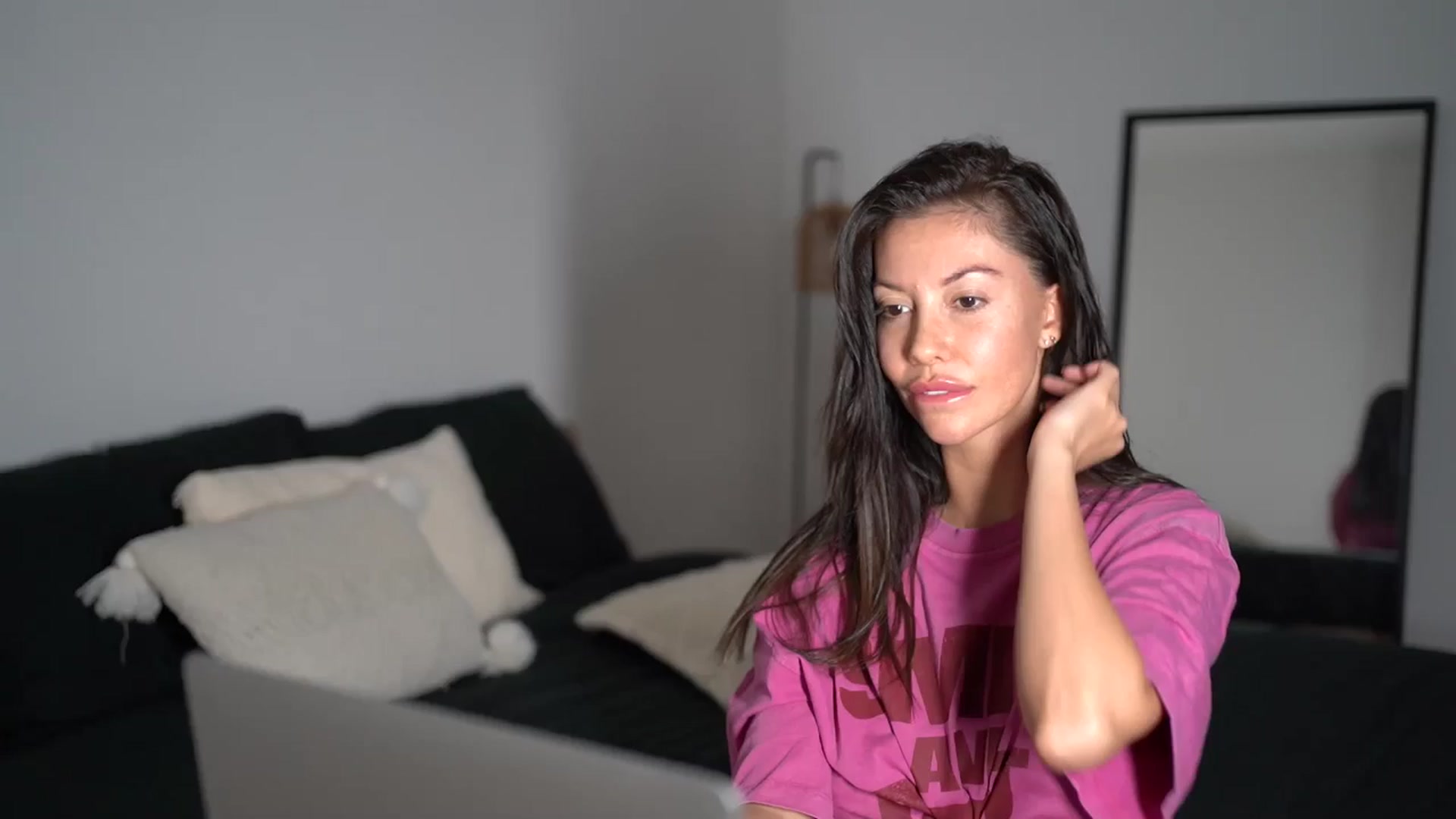Gallery image thumbnail from Dorothea_'s myfreecams stream on, 11/10/2025, 22:11 image 6 of 20