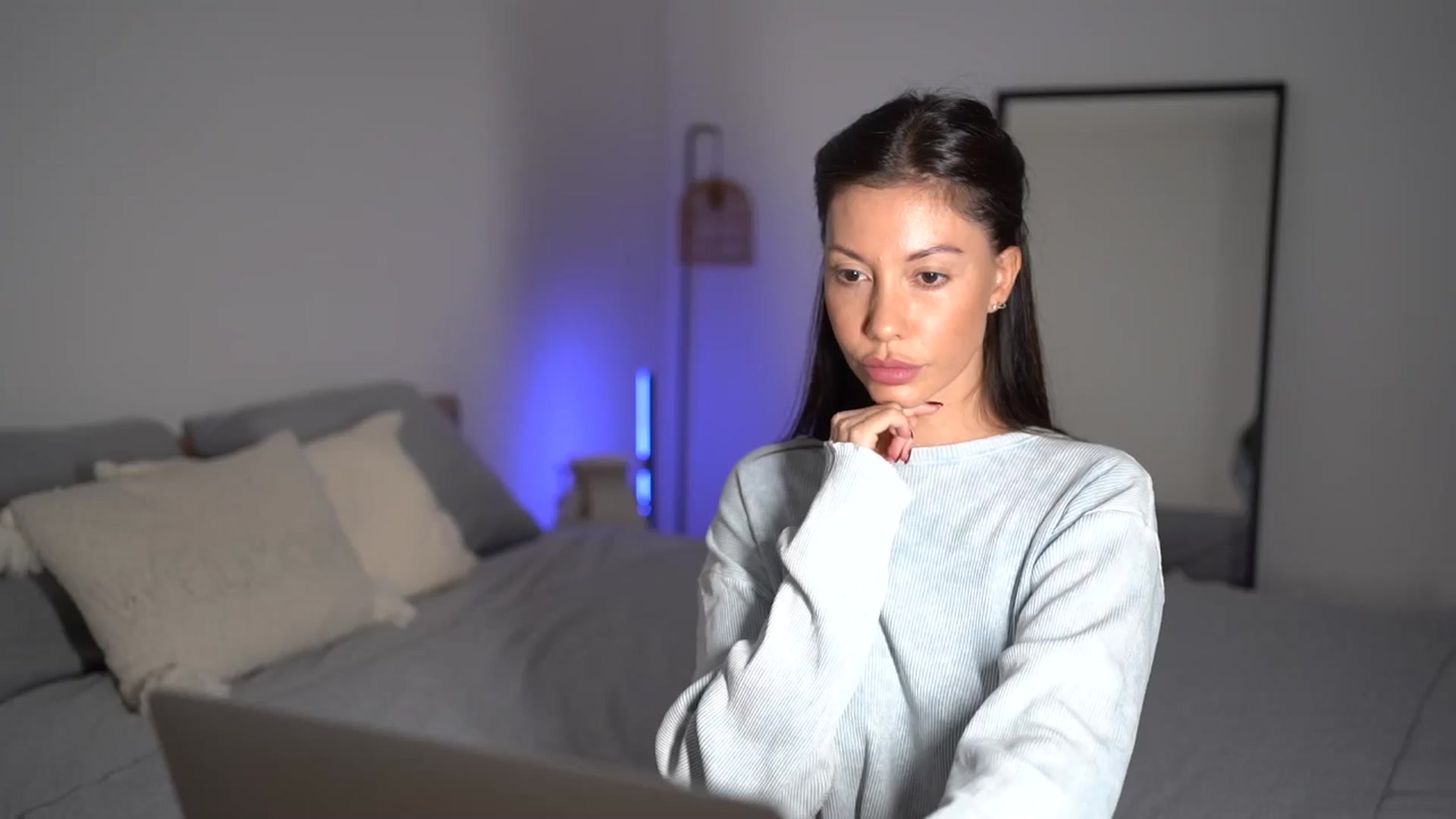 Gallery image thumbnail from Dorothea_'s myfreecams stream on, 12/05/2025, 22:34 image 8 of 20
