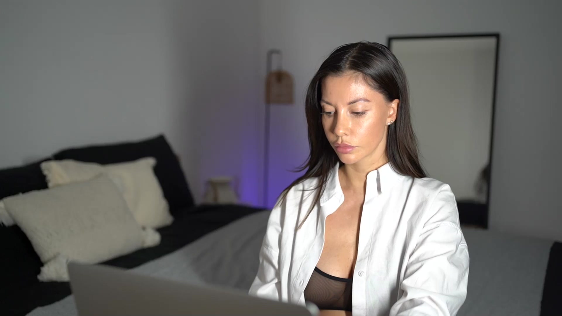 Gallery image thumbnail from Dorothea_'s myfreecams stream on, 12/08/2025, 22:27 image 17 of 20