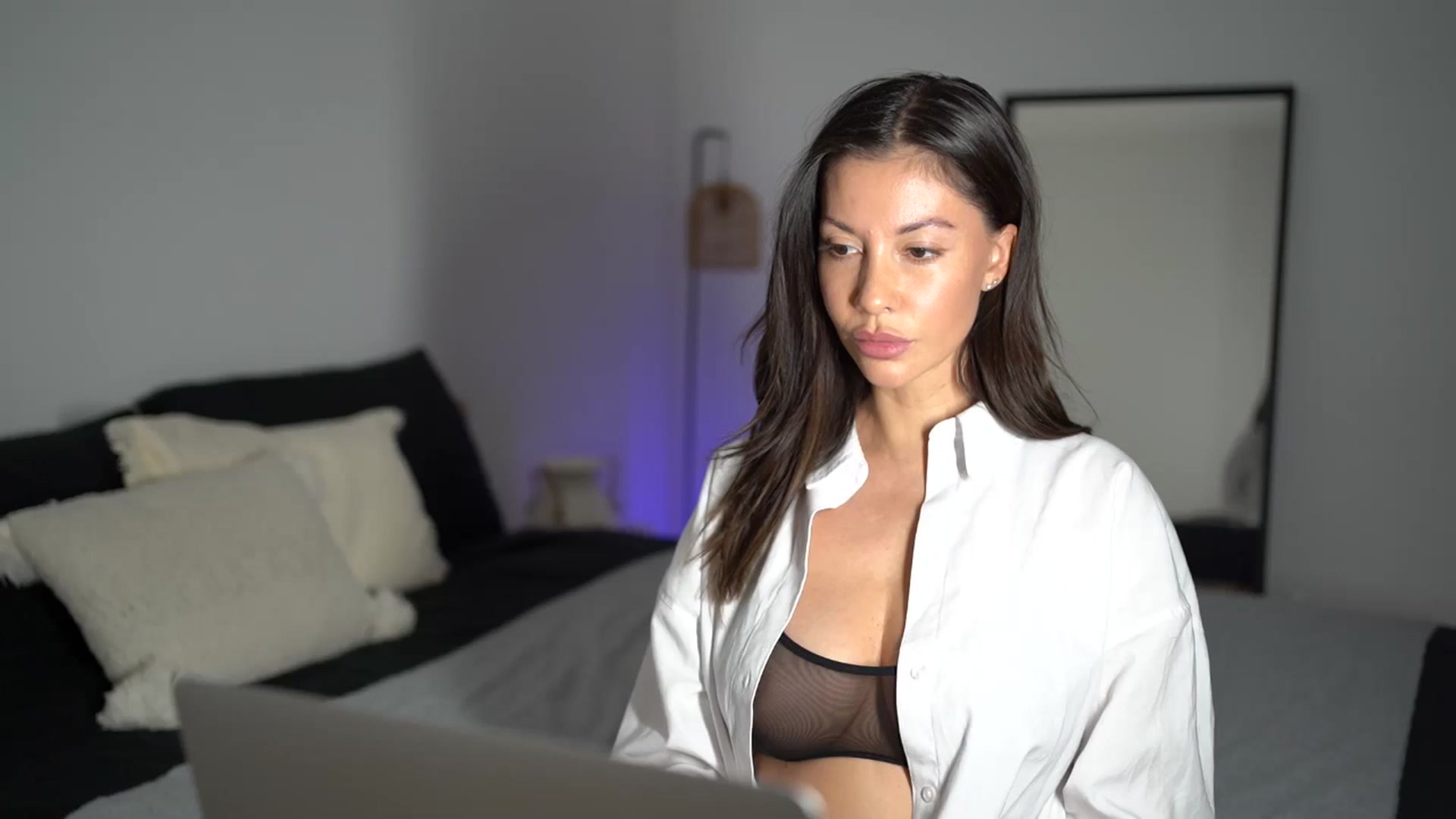 Gallery image thumbnail from Dorothea_'s myfreecams stream on, 12/08/2025, 22:27 image 6 of 20