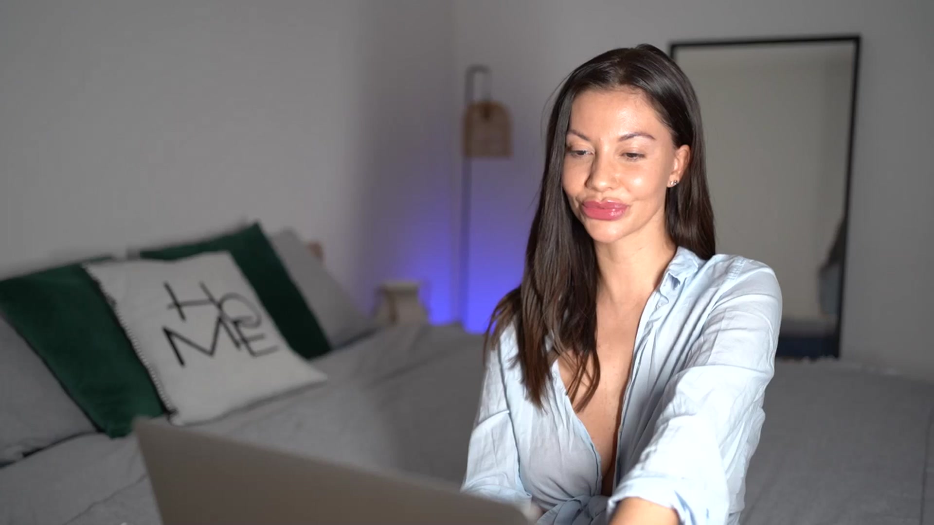 Gallery image thumbnail from Dorothea_'s myfreecams stream on, 12/30/2025, 22:28 image 20 of 20