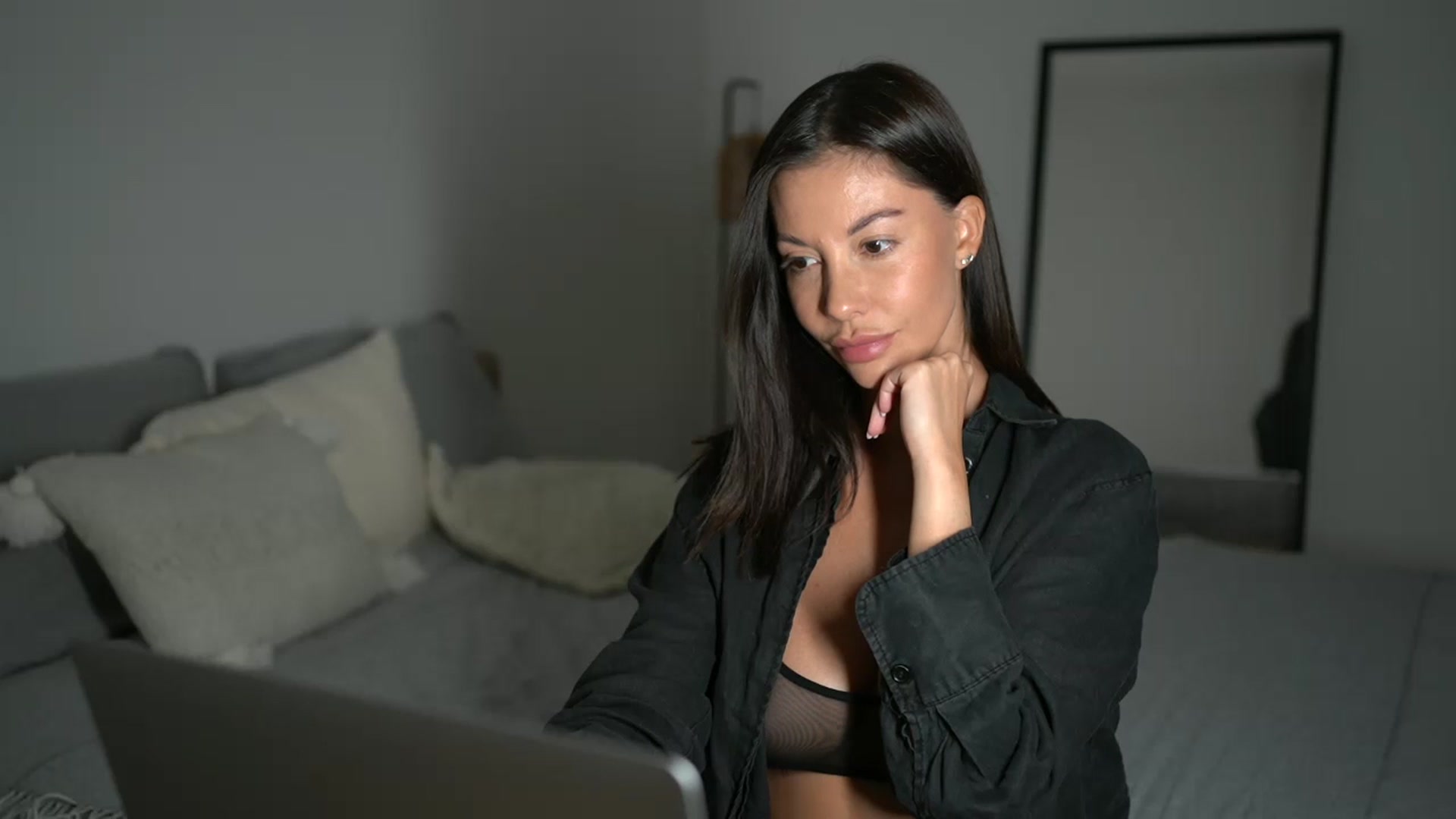 Gallery image thumbnail from Dorothea_'s myfreecams stream on, 02/01/2026, 22:58 image 2 of 20