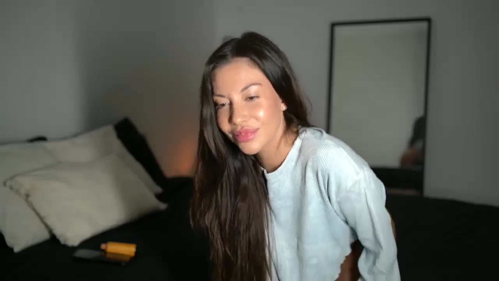 Gallery image thumbnail from Dorothea_'s myfreecams stream on, 03/04/2026, 22:16 image 16 of 20