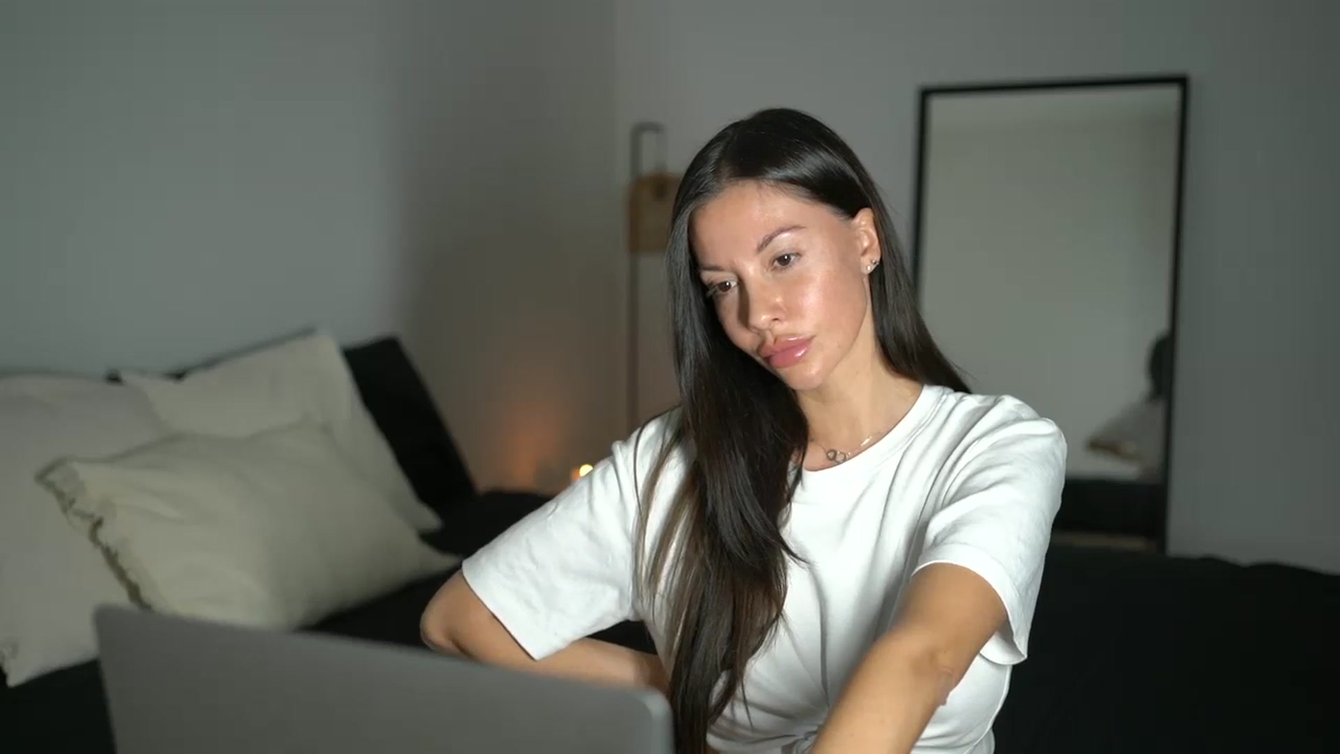 Gallery image thumbnail from Dorothea_'s myfreecams stream on, 03/11/2026, 22:58 image 12 of 20