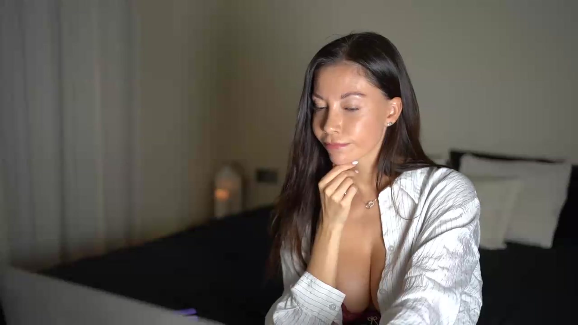 Gallery image thumbnail from Dorothea_'s myfreecams stream on, 07/20/2026, 21:26 image 9 of 20