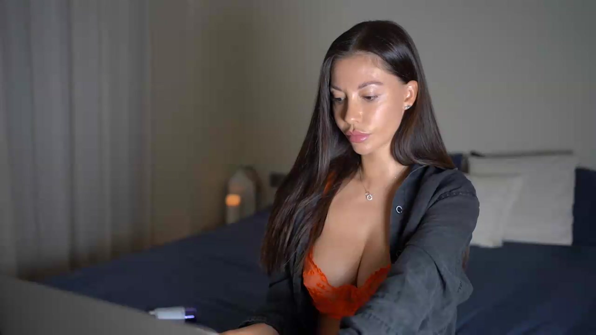 Gallery image thumbnail from Dorothea_'s myfreecams stream on, 07/27/2026, 21:28 image 16 of 20