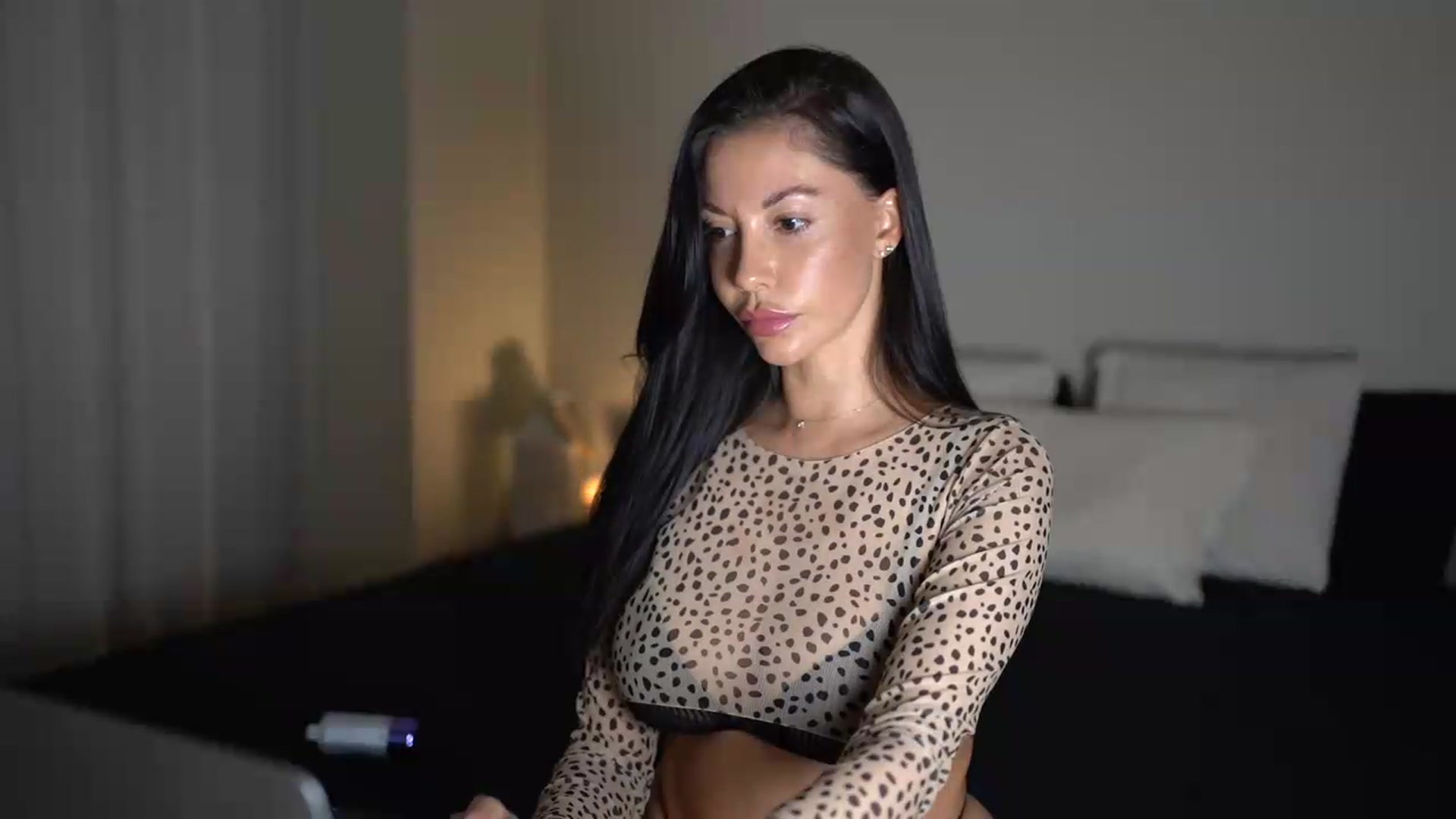 Gallery image thumbnail from Dorothea_'s myfreecams stream on, 08/24/2026, 21:12 image 16 of 20