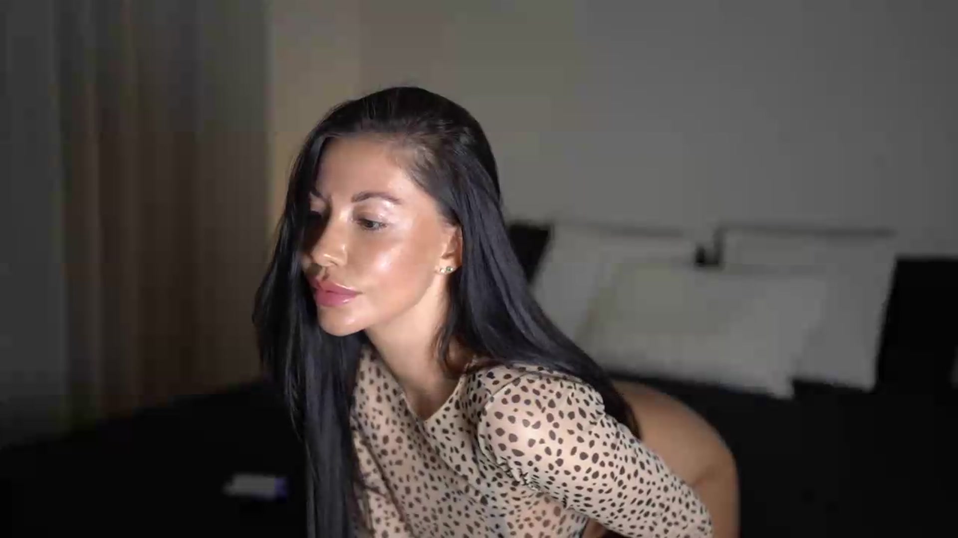 Gallery image thumbnail from Dorothea_'s myfreecams stream on, 08/24/2026, 21:12 image 12 of 20