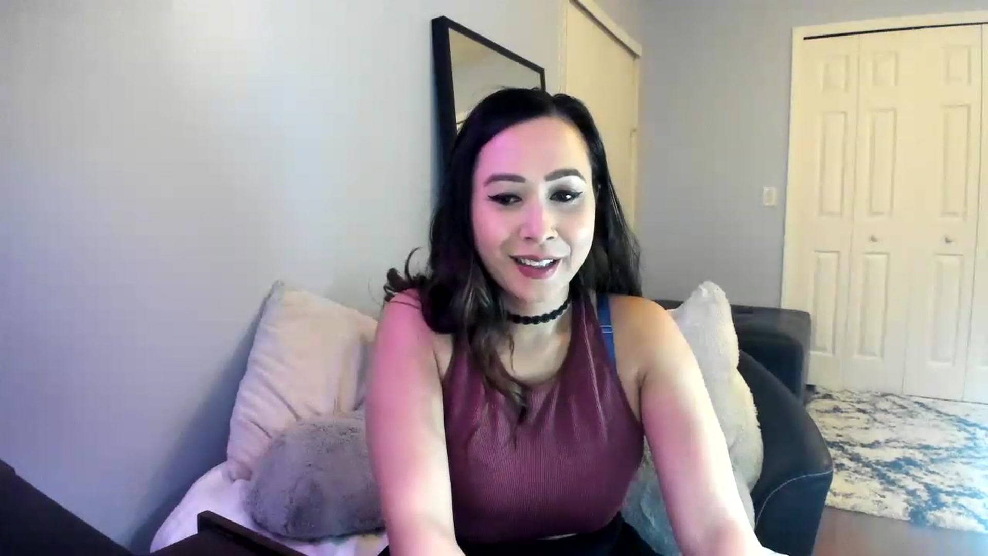 Gallery image thumbnail from Downloads's myfreecams stream on, 11/22/2022, 05:57 image 2 of 20