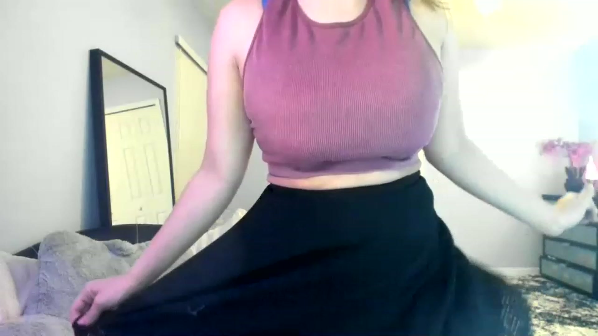 Gallery image thumbnail from Downloads's myfreecams stream on, 11/22/2022, 05:57 image 4 of 20