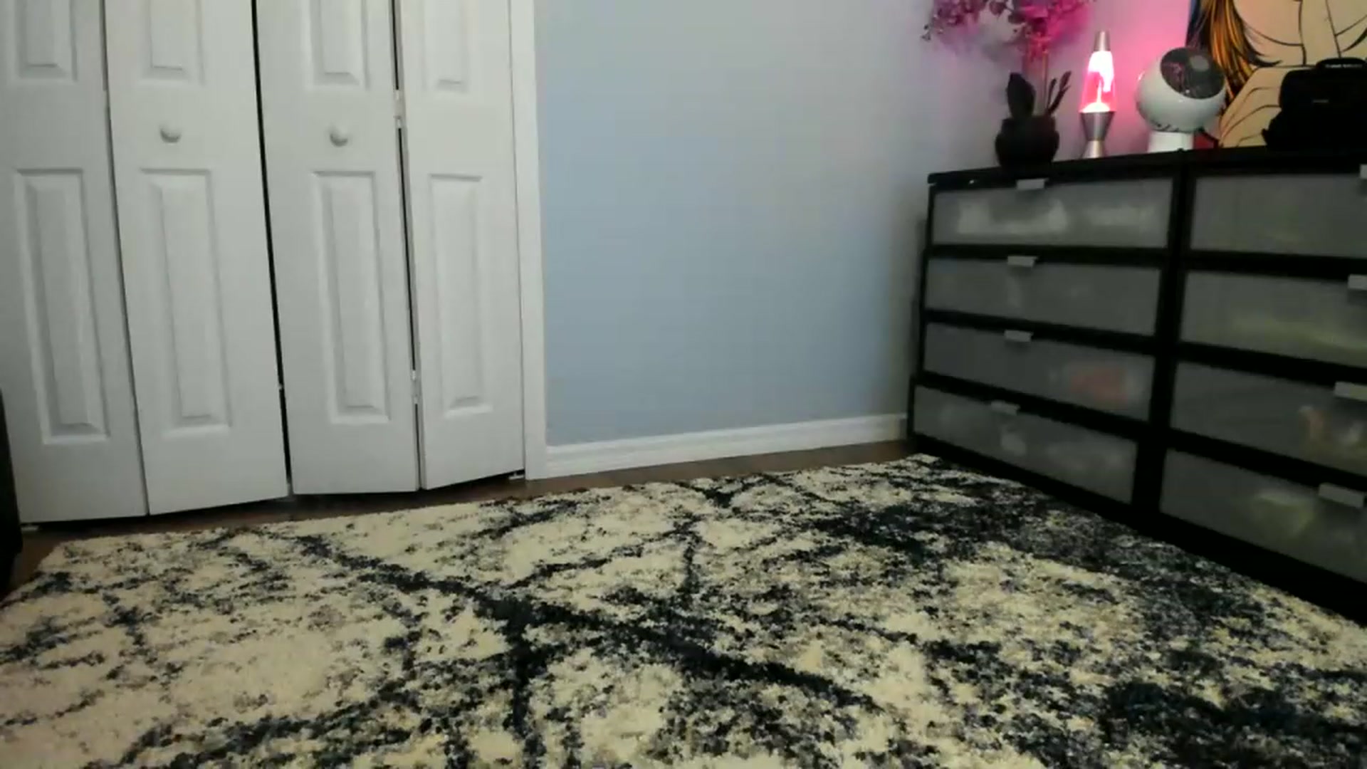Gallery image thumbnail from Downloads's myfreecams stream on, 11/26/2022, 07:41 image 11 of 20