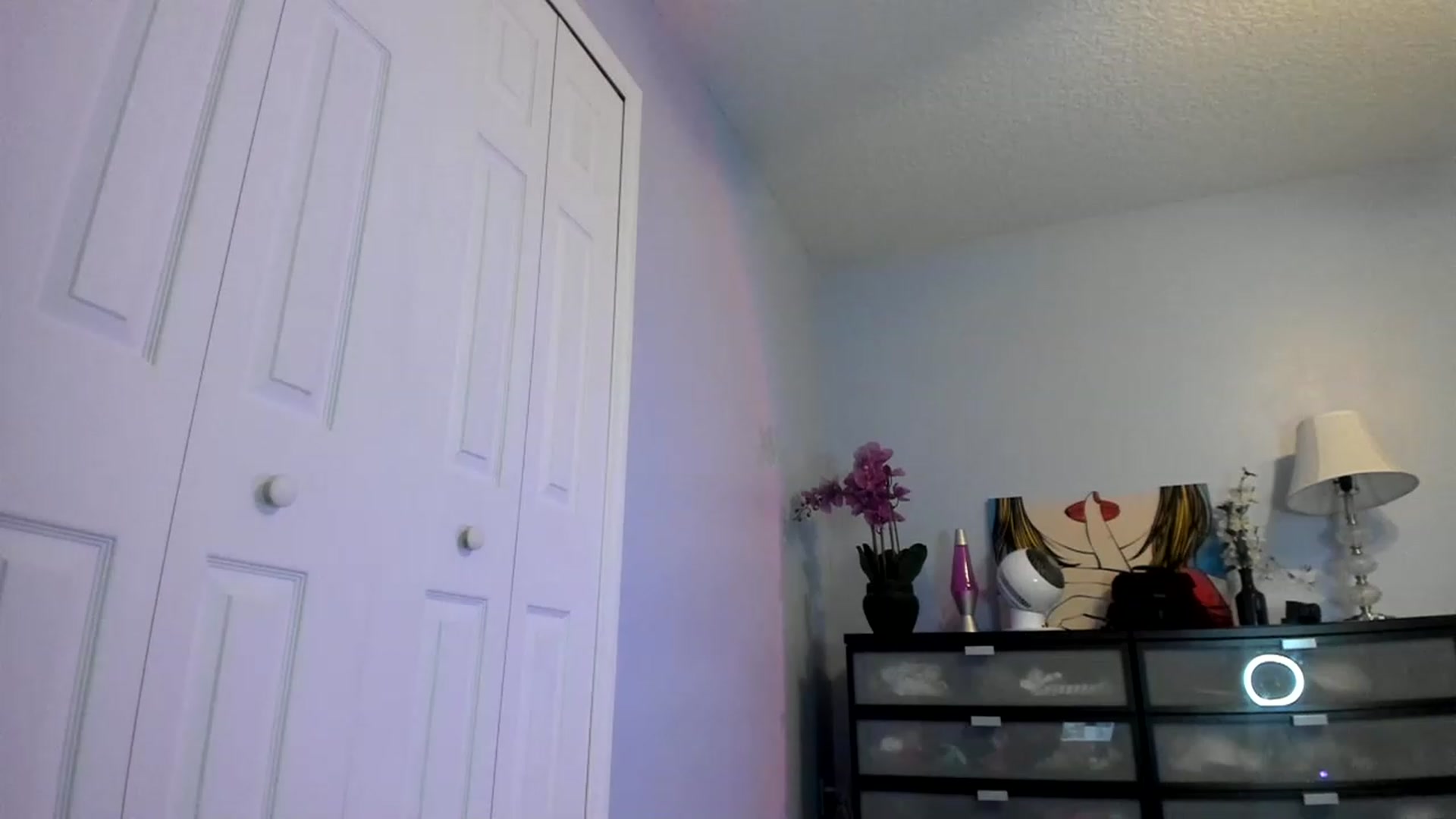 Gallery image thumbnail from Downloads's myfreecams stream on, 01/06/2023, 08:38 image 5 of 20