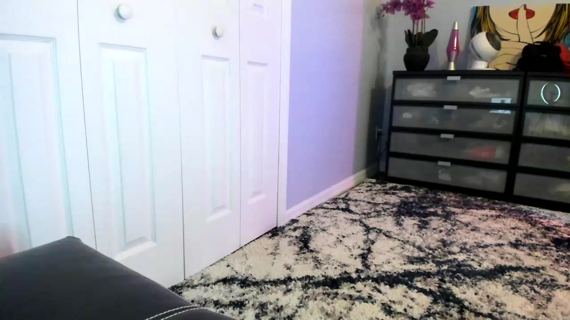 Gallery image thumbnail from Downloads's myfreecams stream on, 01/06/2023, 10:24 image 17 of 20