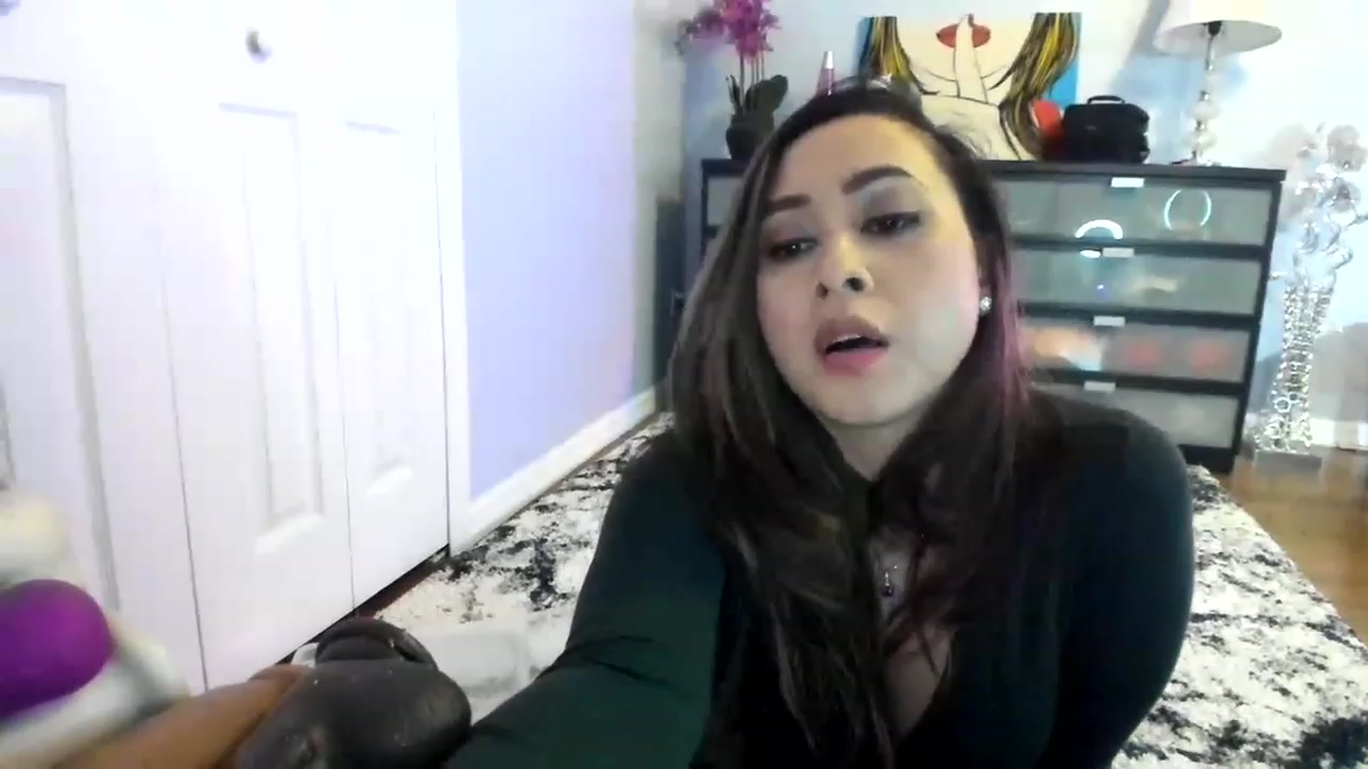 Gallery image thumbnail from Downloads's myfreecams stream on, 02/19/2023, 08:48 image 14 of 20