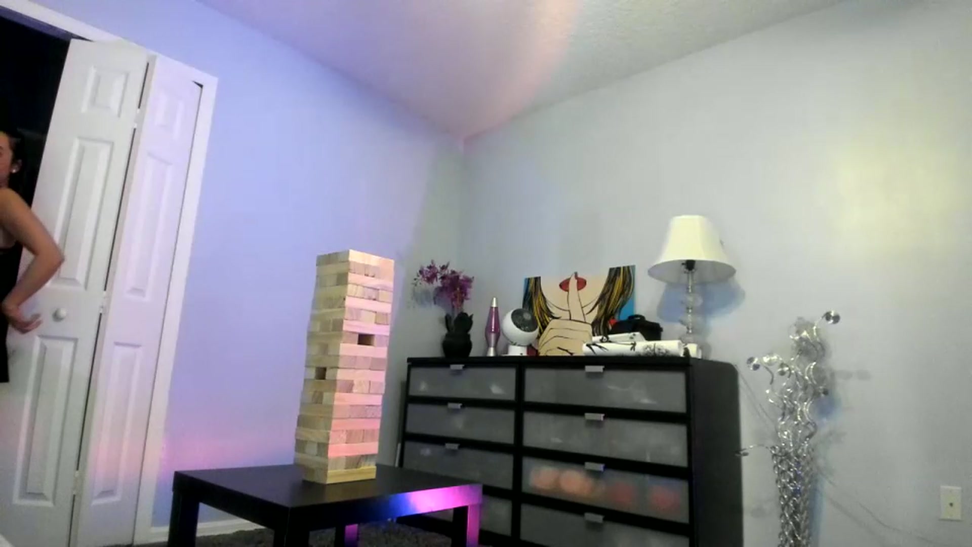 Gallery image thumbnail from Downloads's myfreecams stream on, 03/14/2023, 05:12 image 9 of 20