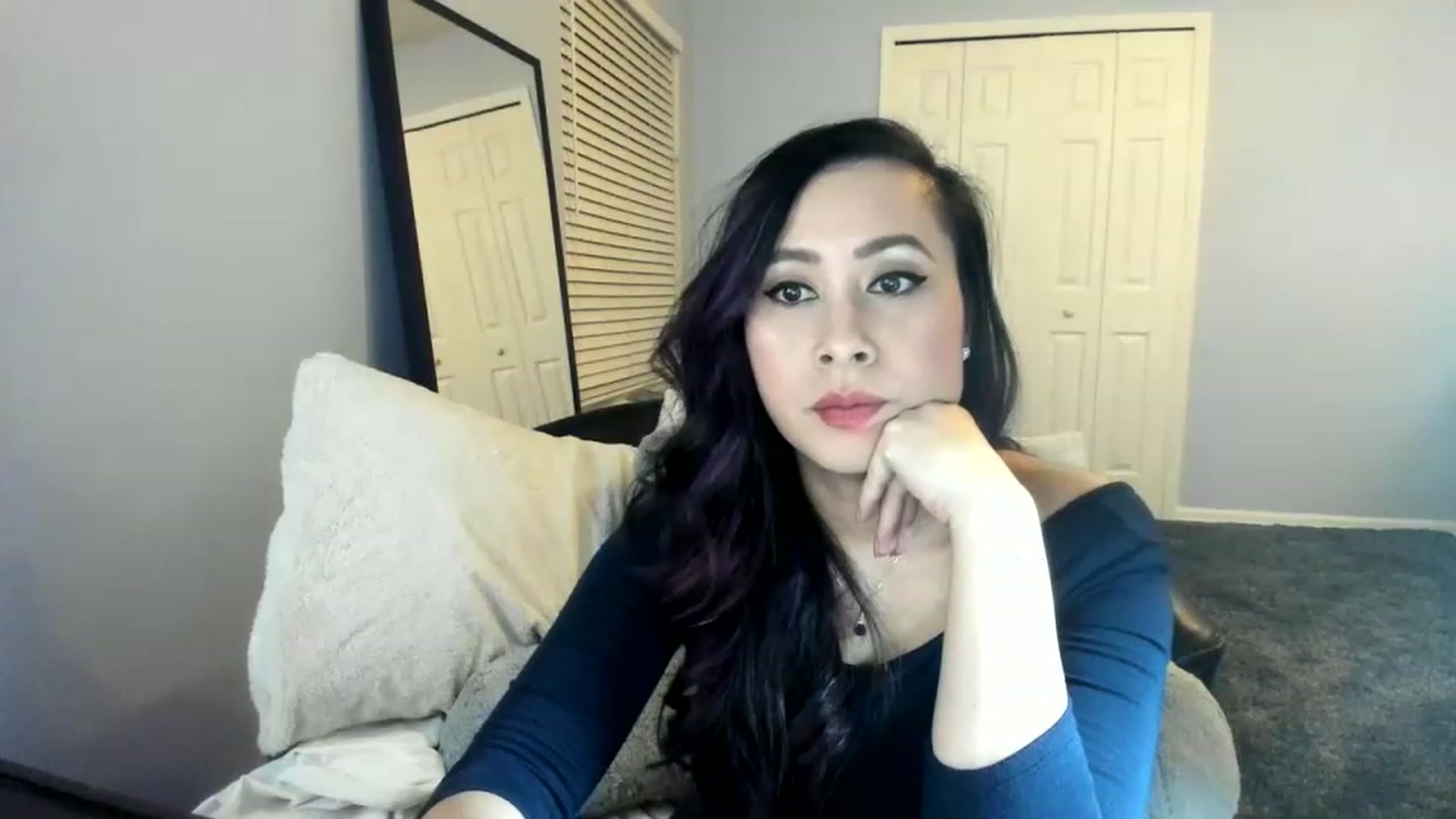 Gallery image thumbnail from Downloads's myfreecams stream on, 04/30/2023, 05:42 image 3 of 20