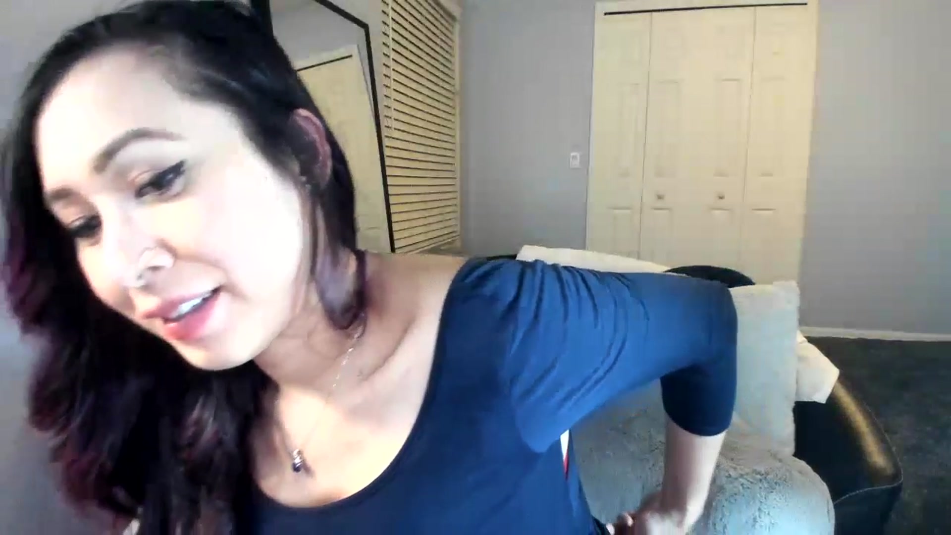 Gallery image thumbnail from Downloads's myfreecams stream on, 04/30/2023, 05:42 image 11 of 20