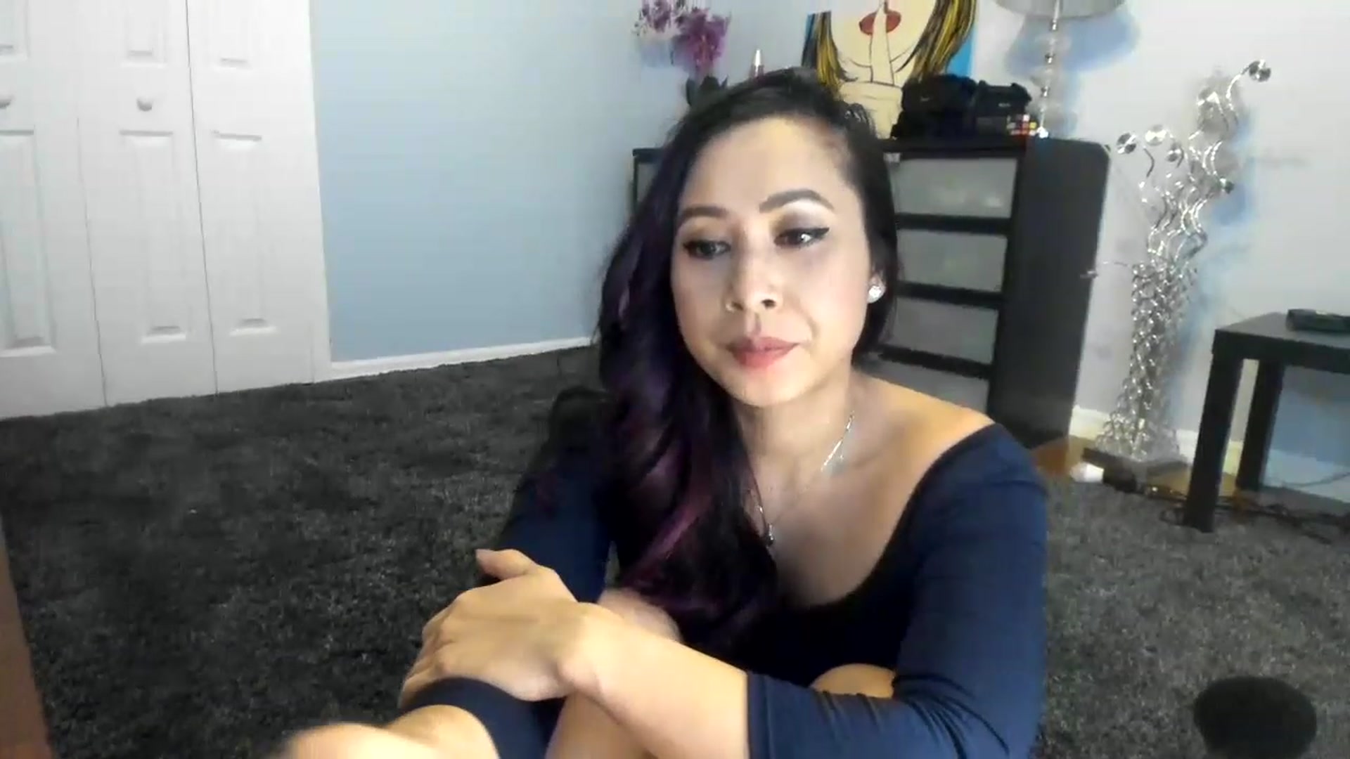 Gallery image thumbnail from Downloads's myfreecams stream on, 04/30/2023, 05:42 image 14 of 20