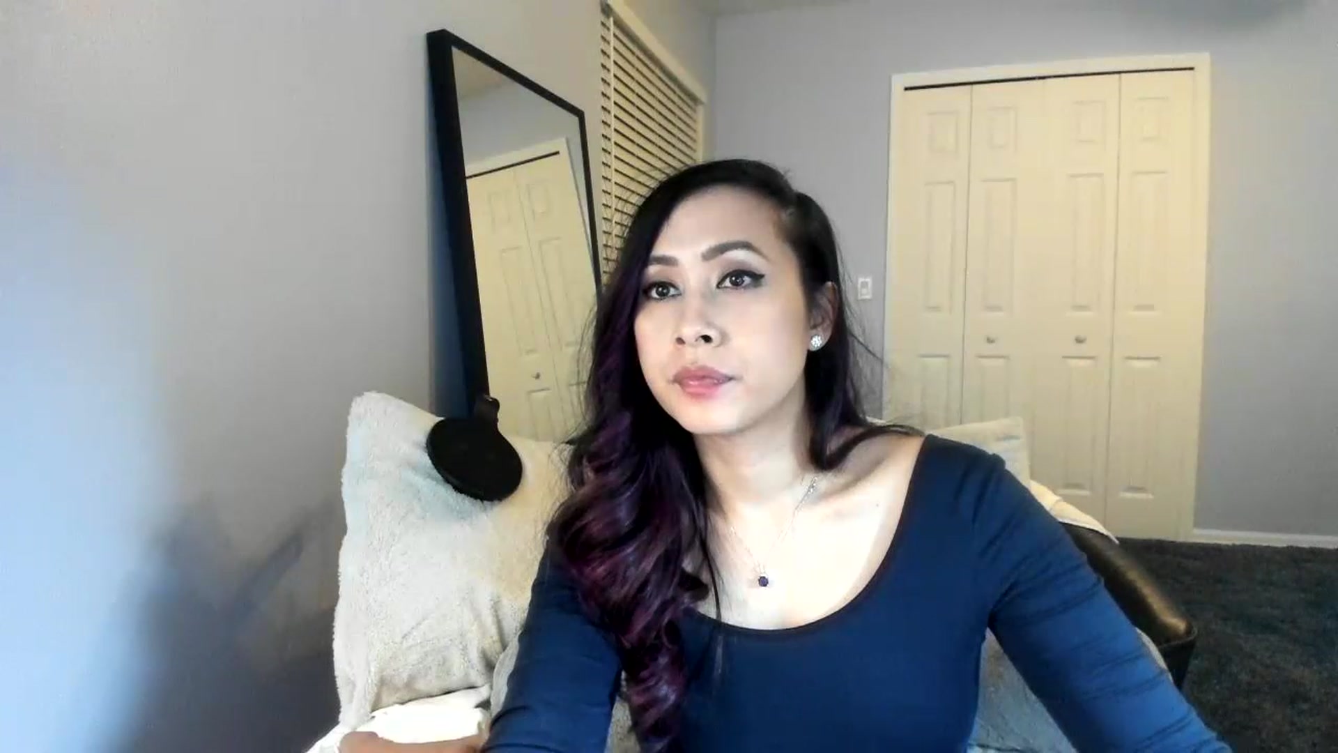 Gallery image thumbnail from Downloads's myfreecams stream on, 04/30/2023, 07:43 image 10 of 20
