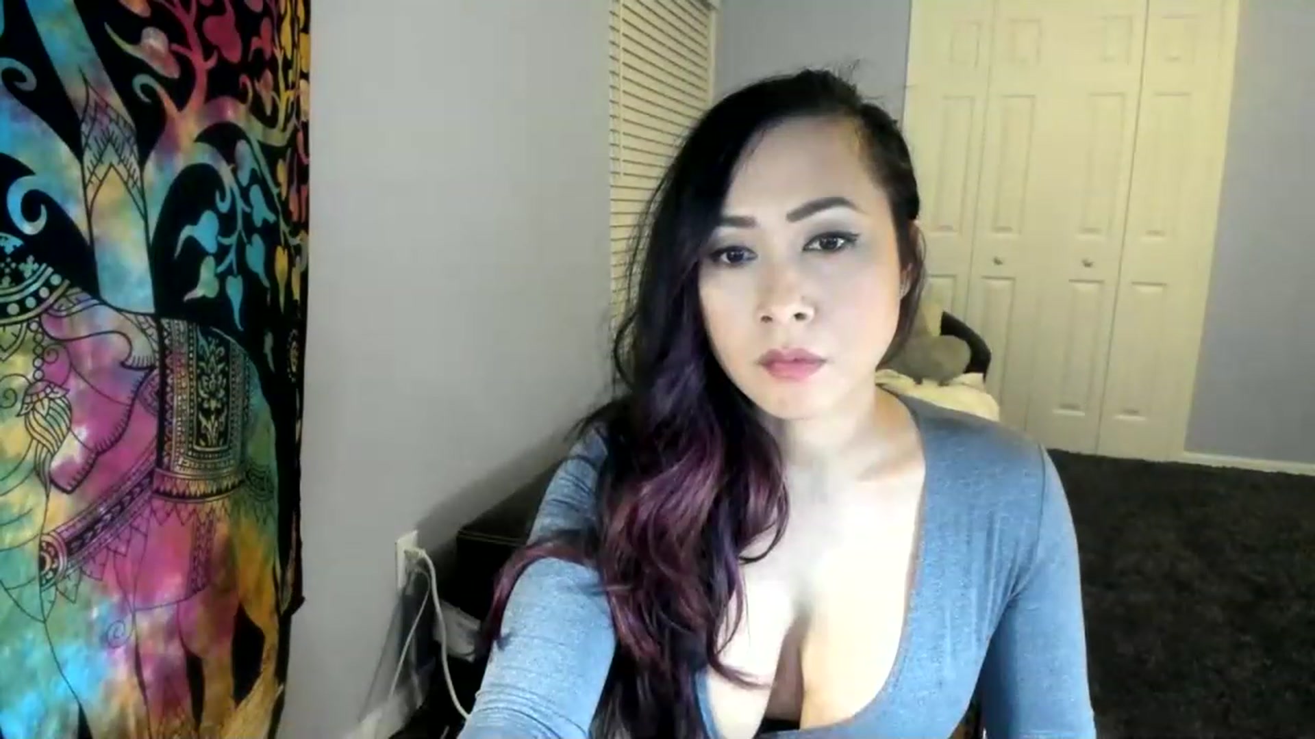 Gallery image thumbnail from Downloads's myfreecams stream on, 05/27/2023, 07:33 image 16 of 20