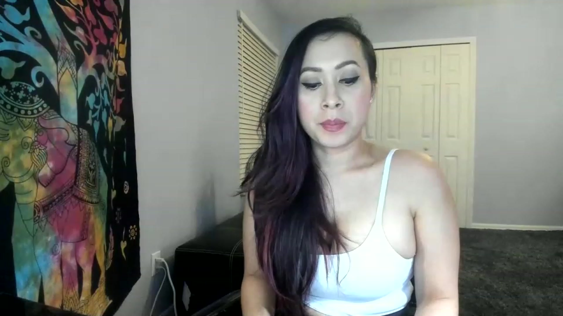 Gallery image thumbnail from Downloads's myfreecams stream on, 06/03/2023, 05:04 image 4 of 20