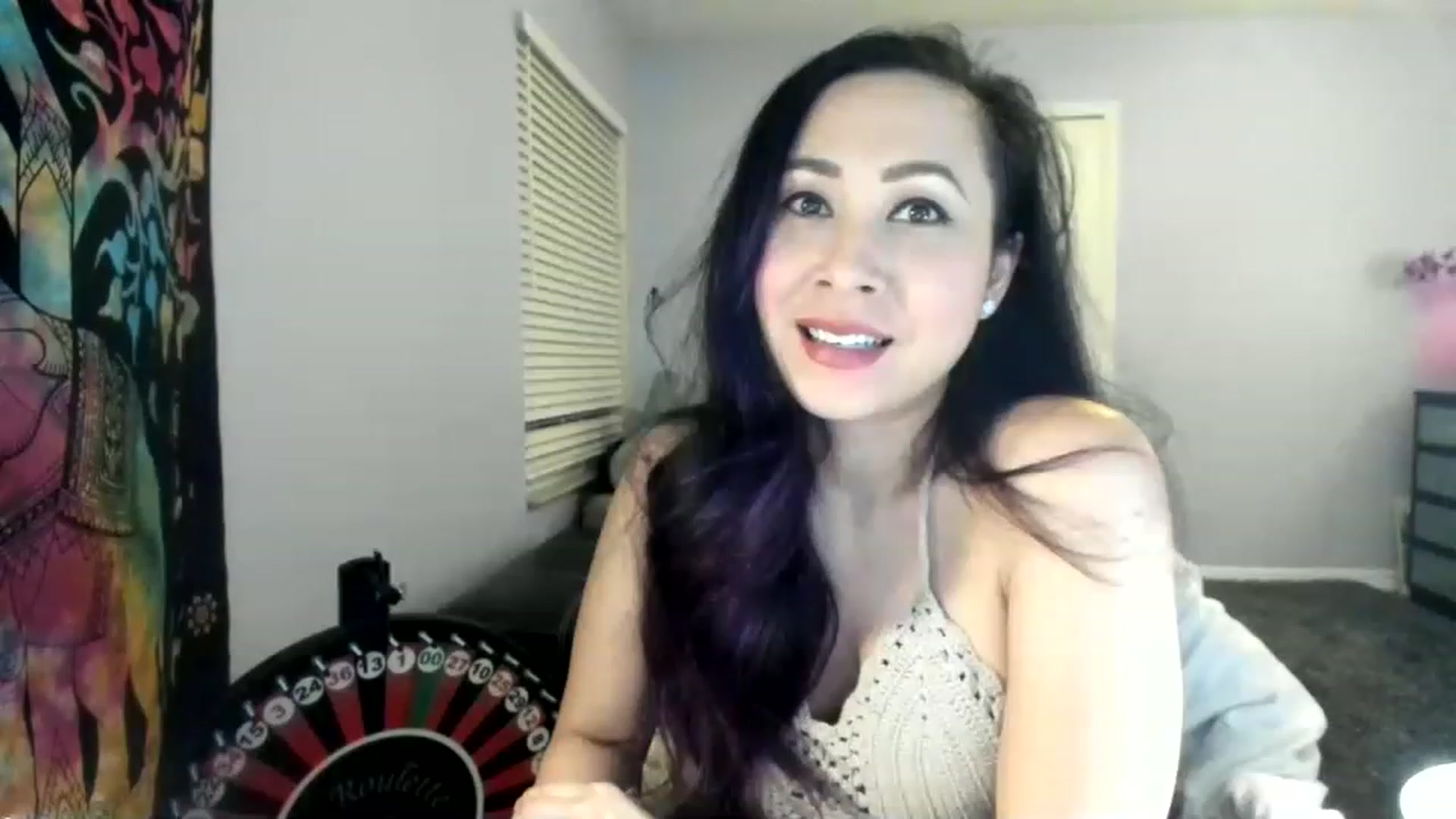 Gallery image thumbnail from Downloads's myfreecams stream on, 06/06/2023, 05:53 image 3 of 20