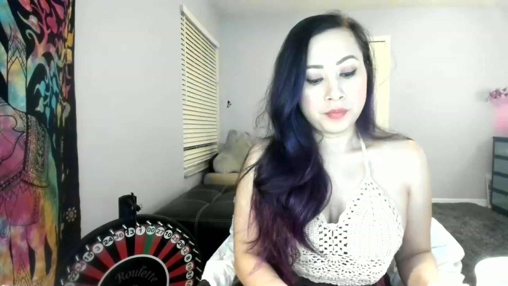 Gallery image thumbnail from Downloads's myfreecams stream on, 06/06/2023, 05:53 image 2 of 20