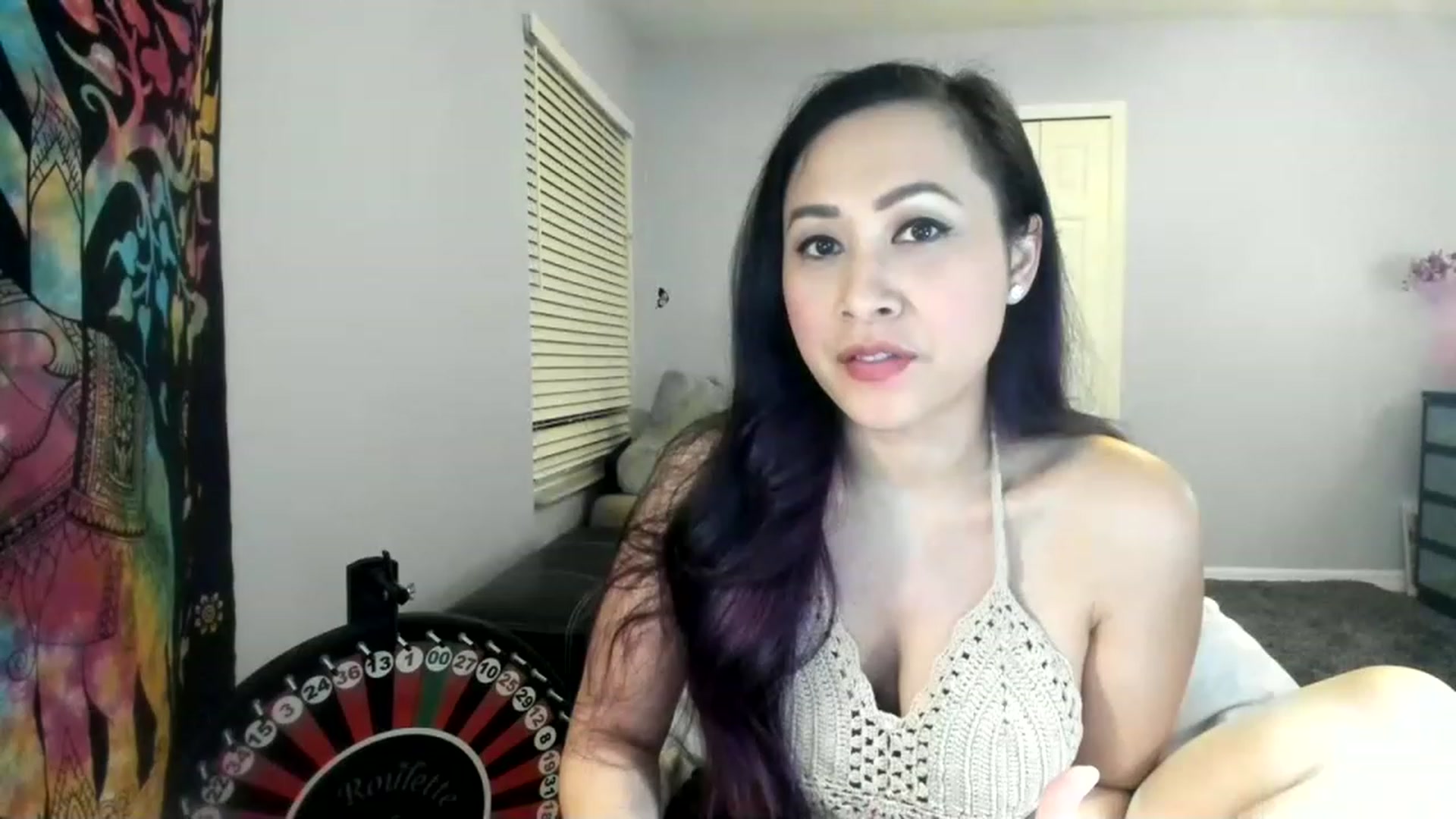 Gallery image thumbnail from Downloads's myfreecams stream on, 06/06/2023, 05:53 image 1 of 20