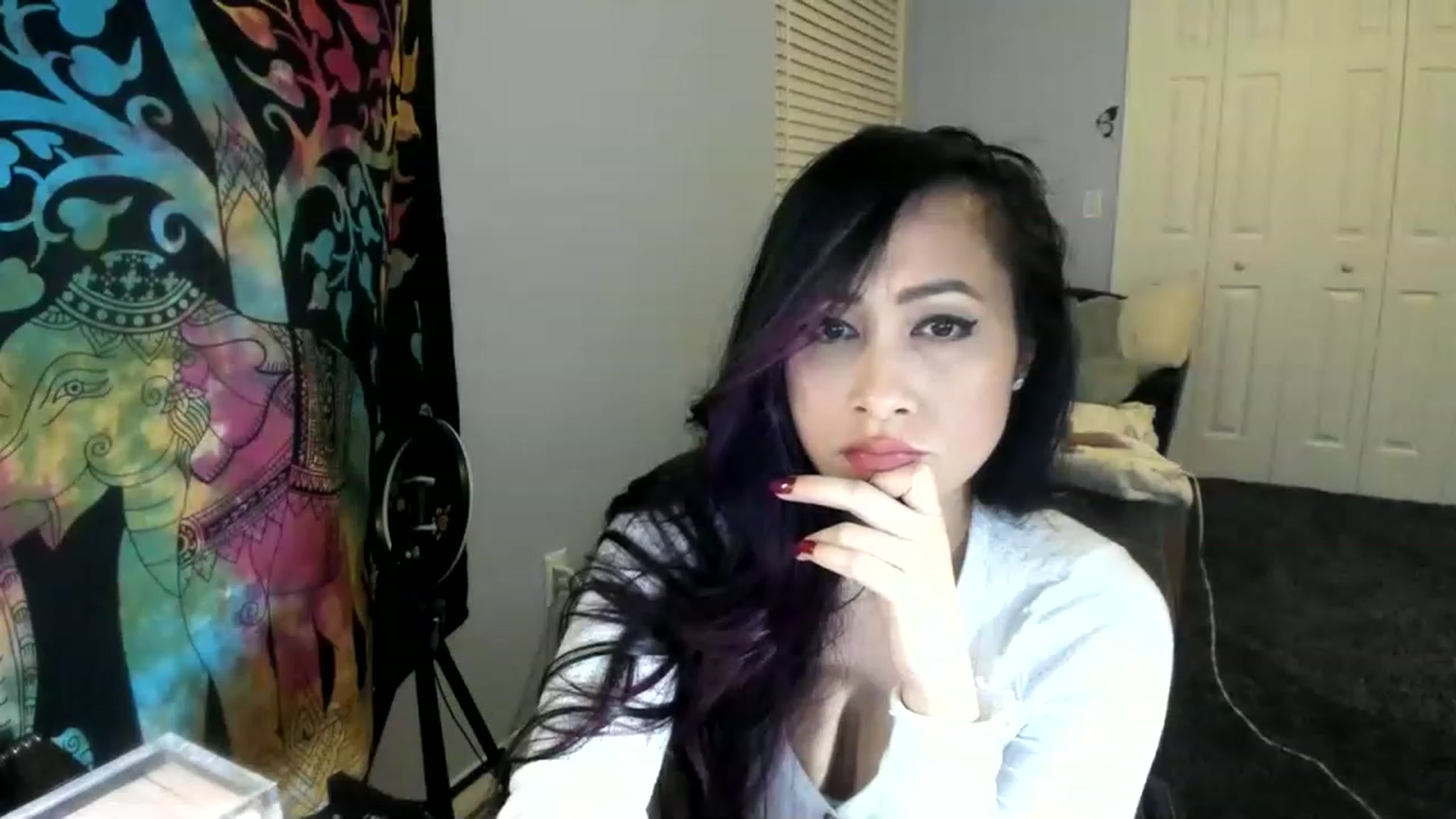 Gallery image thumbnail from Downloads's myfreecams stream on, 06/25/2023, 08:41 image 4 of 20
