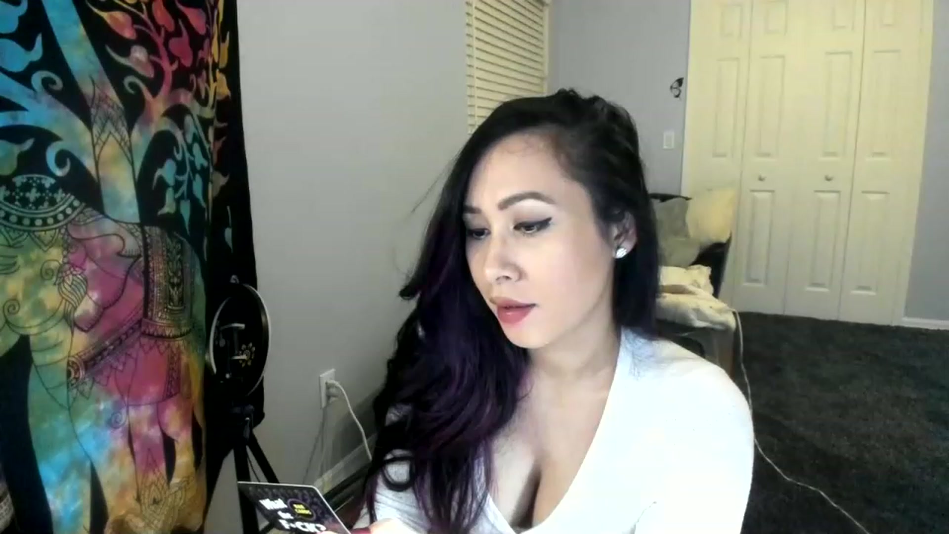 Gallery image thumbnail from Downloads's myfreecams stream on, 06/25/2023, 08:41 image 3 of 20