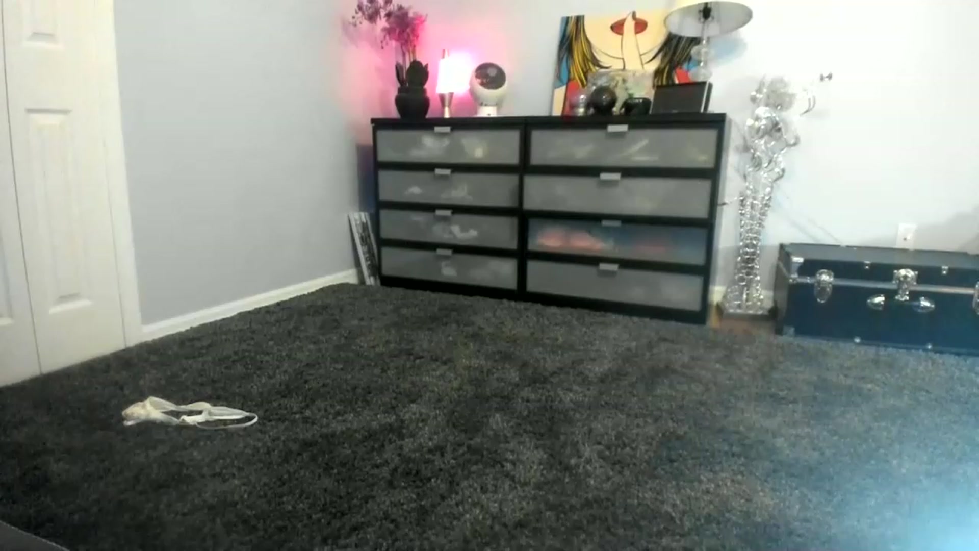 Gallery image thumbnail from Downloads's myfreecams stream on, 06/25/2023, 09:01 image 14 of 20