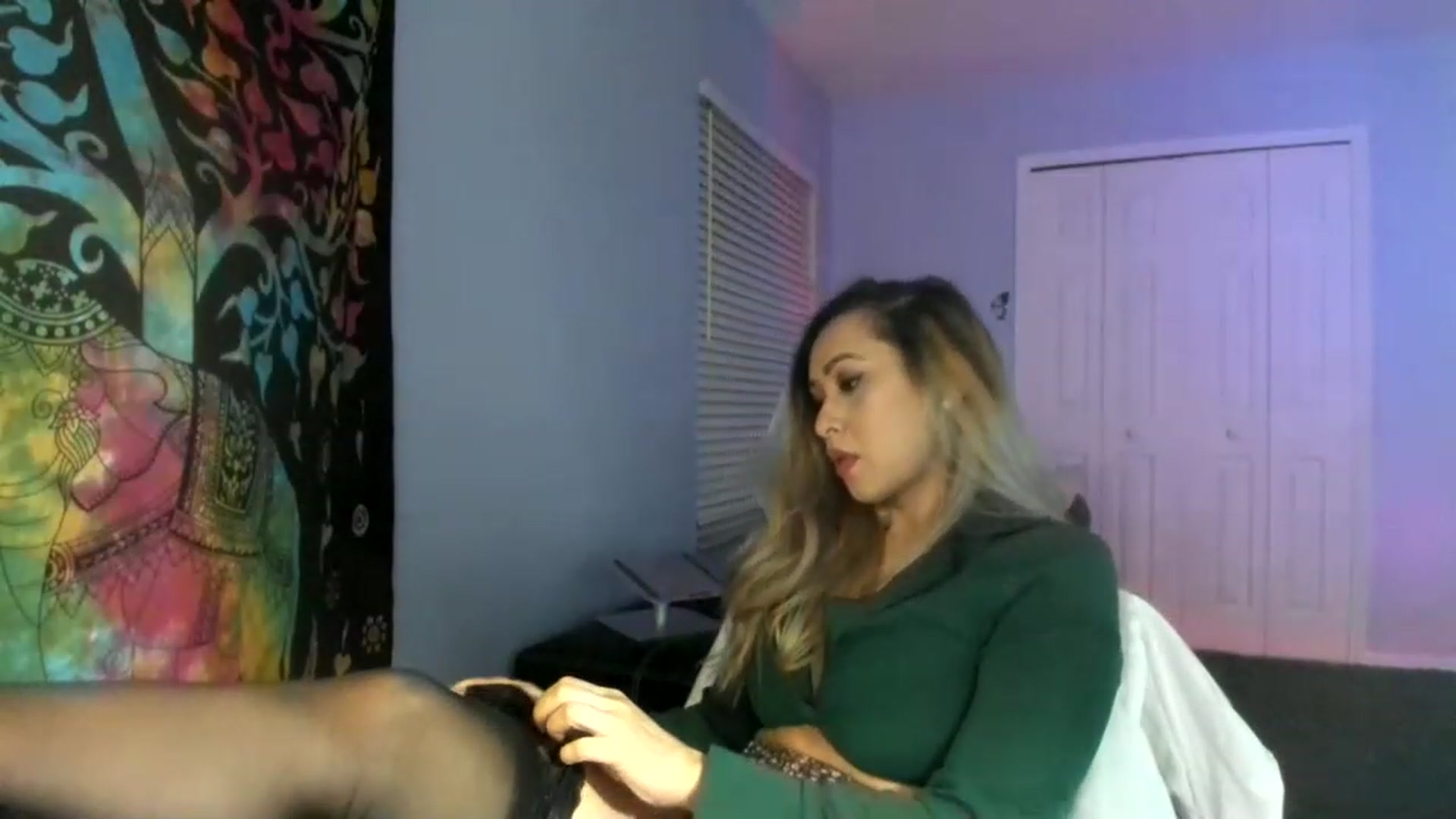 Gallery image thumbnail from Downloads's myfreecams stream on, 07/02/2023, 05:40 image 18 of 20