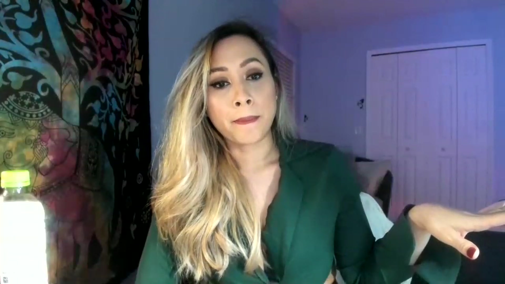 Gallery image thumbnail from Downloads's myfreecams stream on, 07/02/2023, 05:40 image 12 of 20